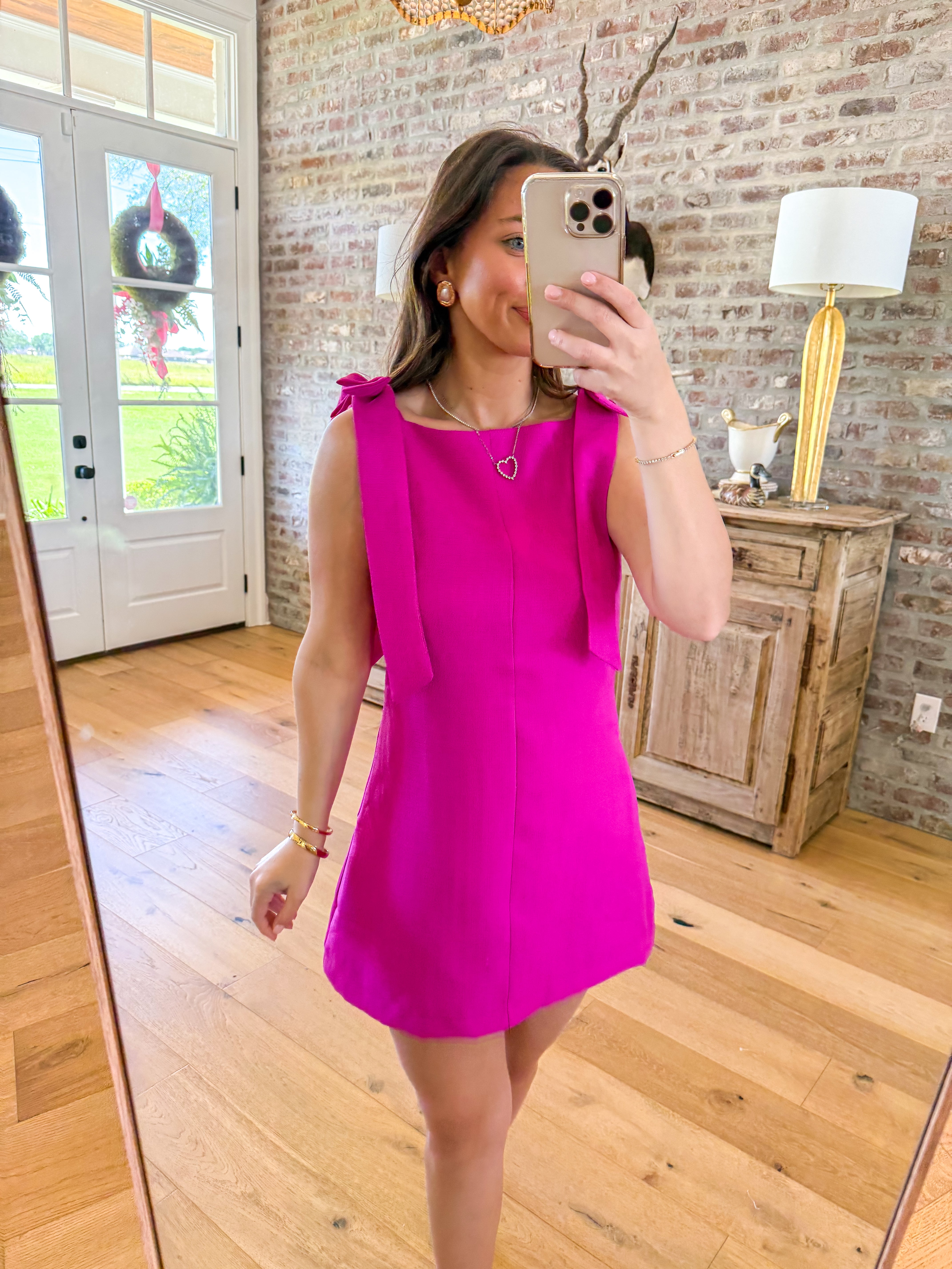 Bow Street Magenta Mini