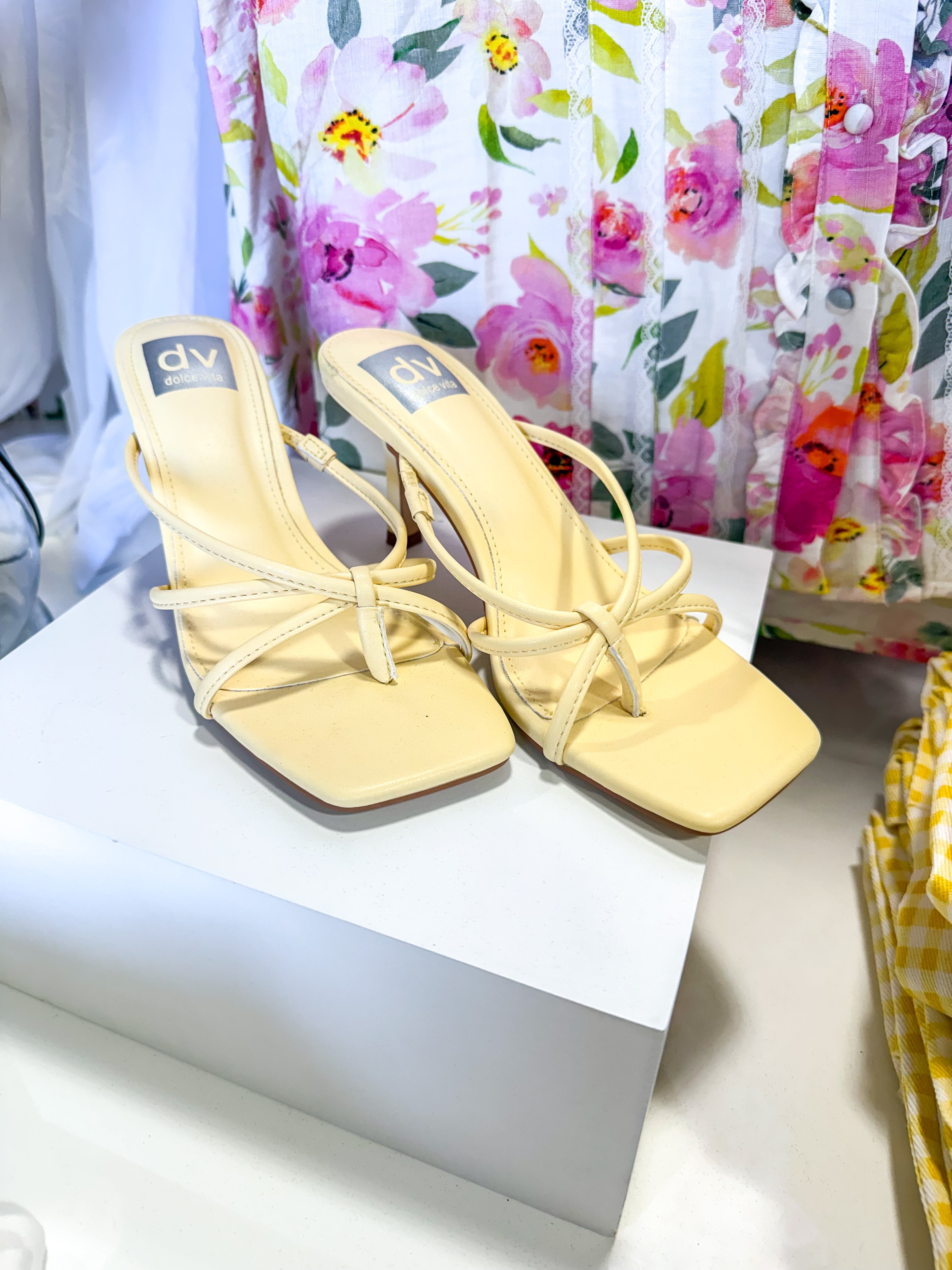 Zini Butter Heels