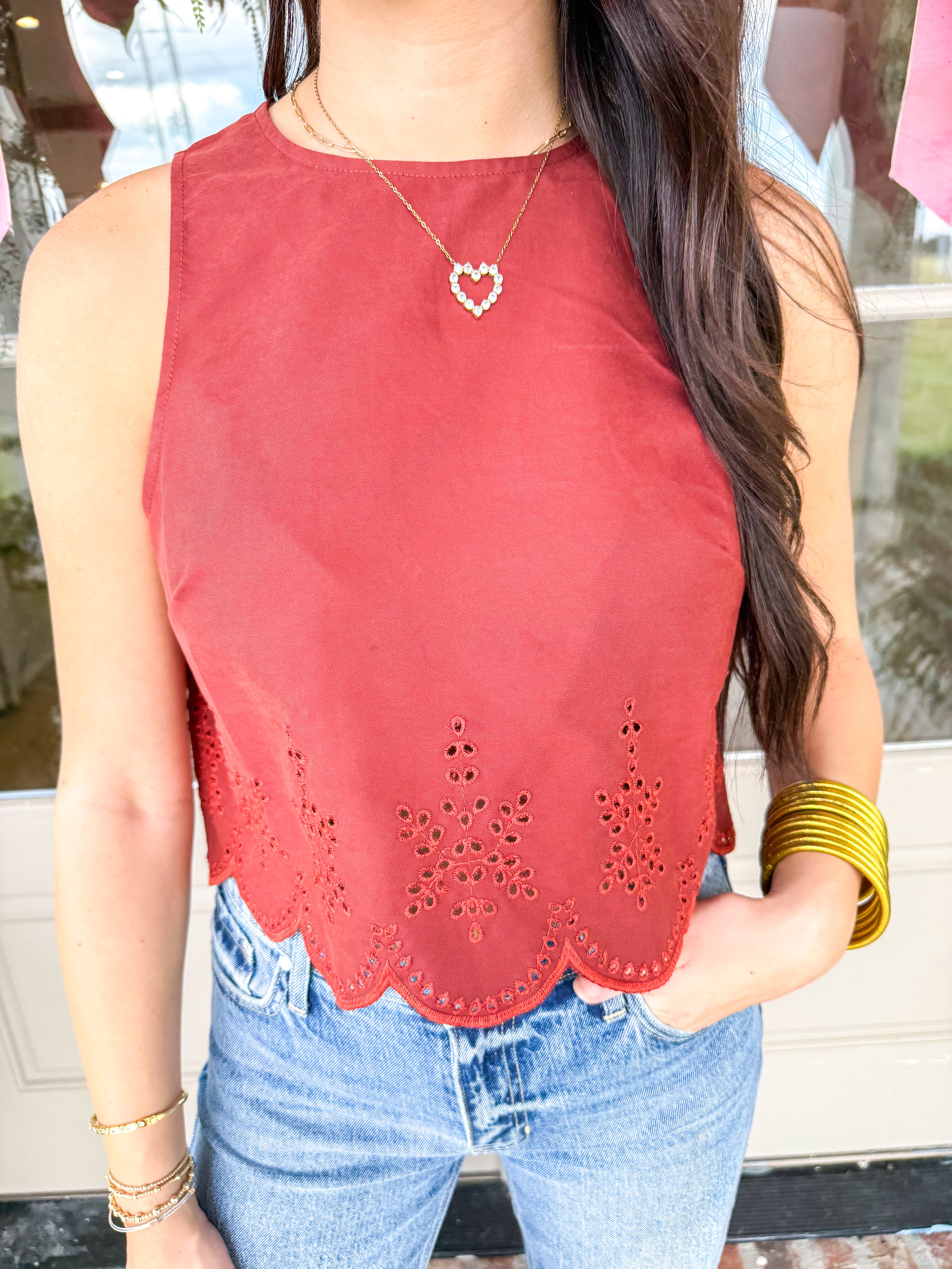 Tea Garden Scallop Hem Top