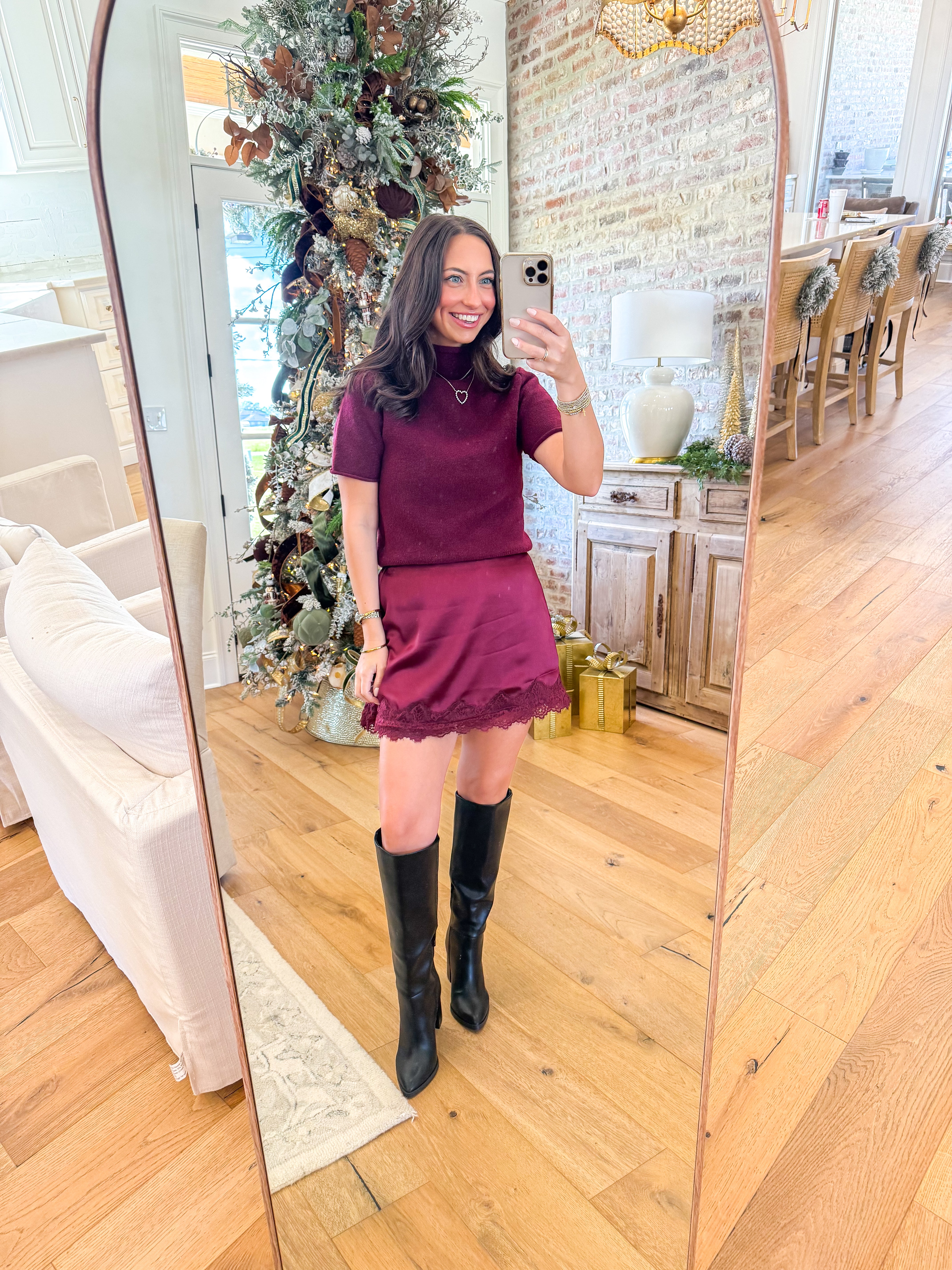 Wine Lace-Trim Mini Skirt
