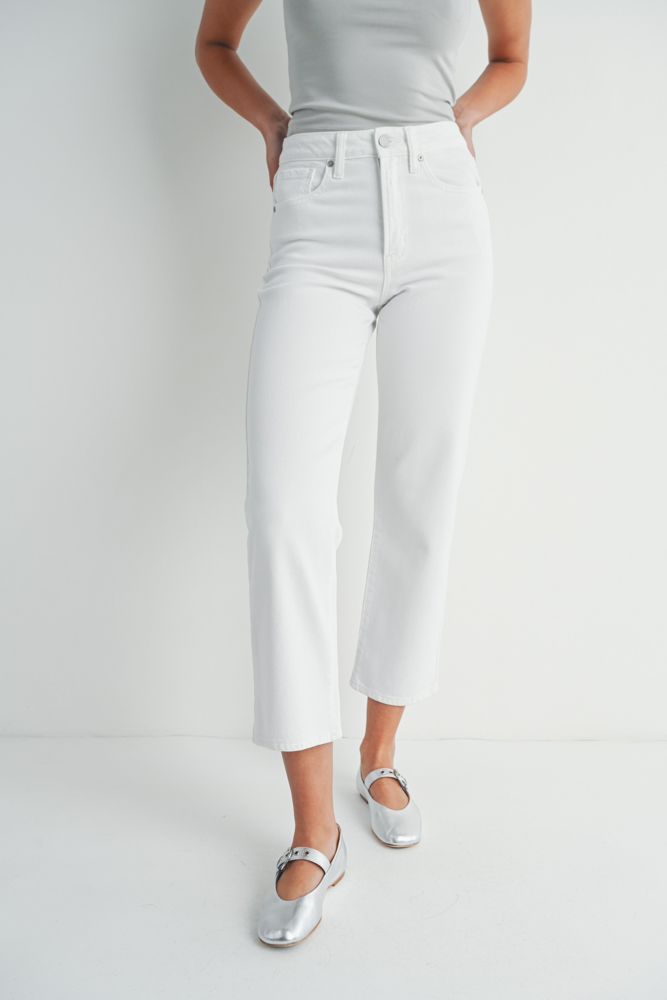 White Vintage Straight Jeans