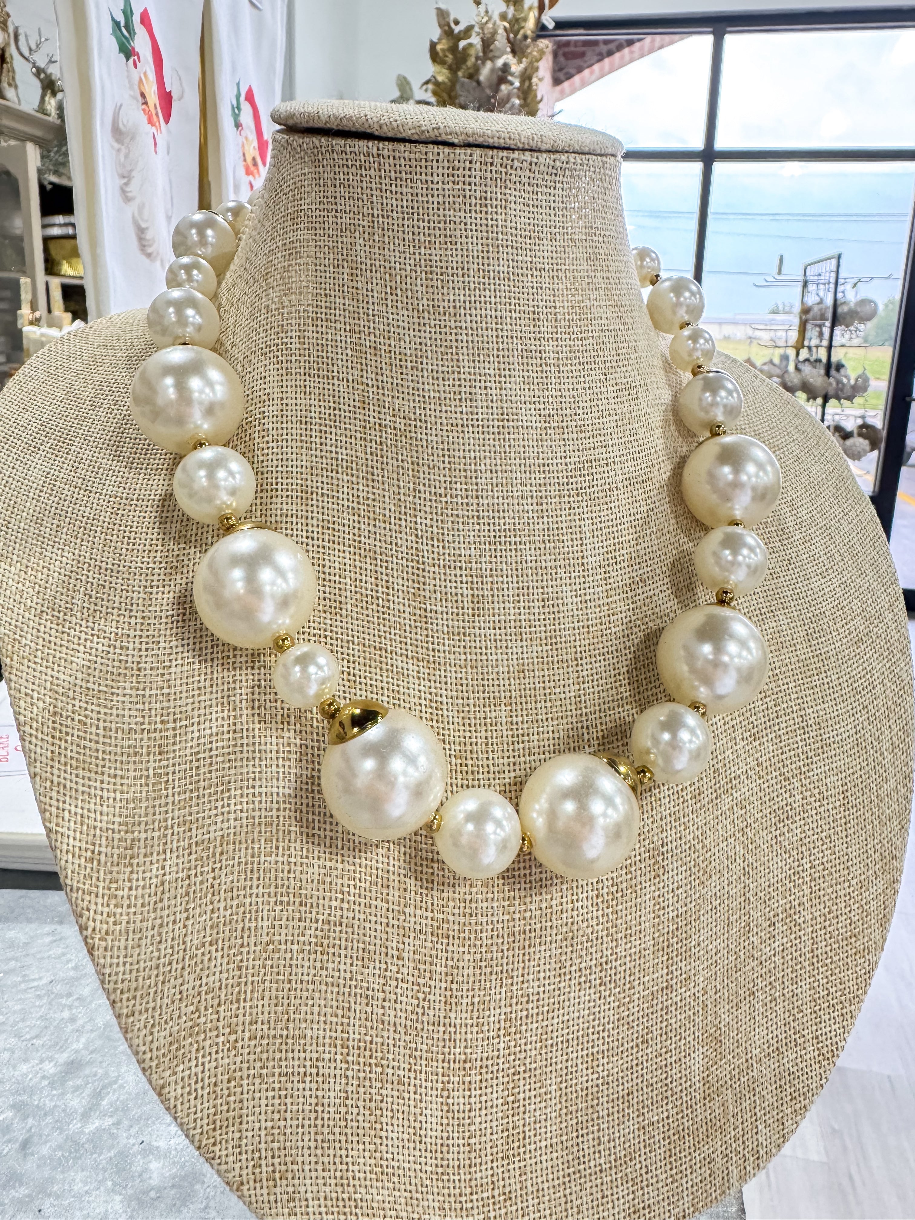 Mixed Pearl Necklace