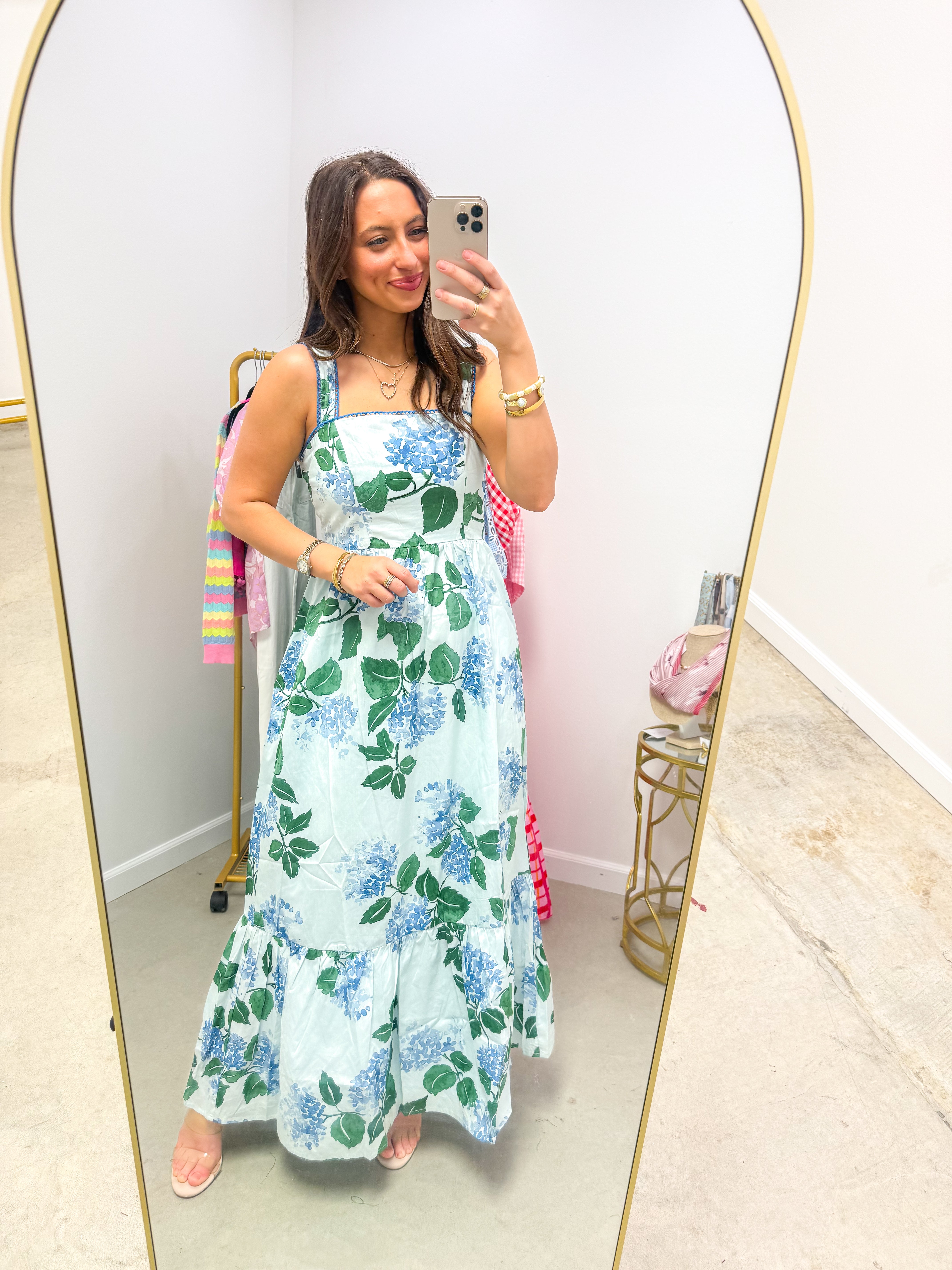 Mirla Floral Krisy Sleeveless Maxi Dress