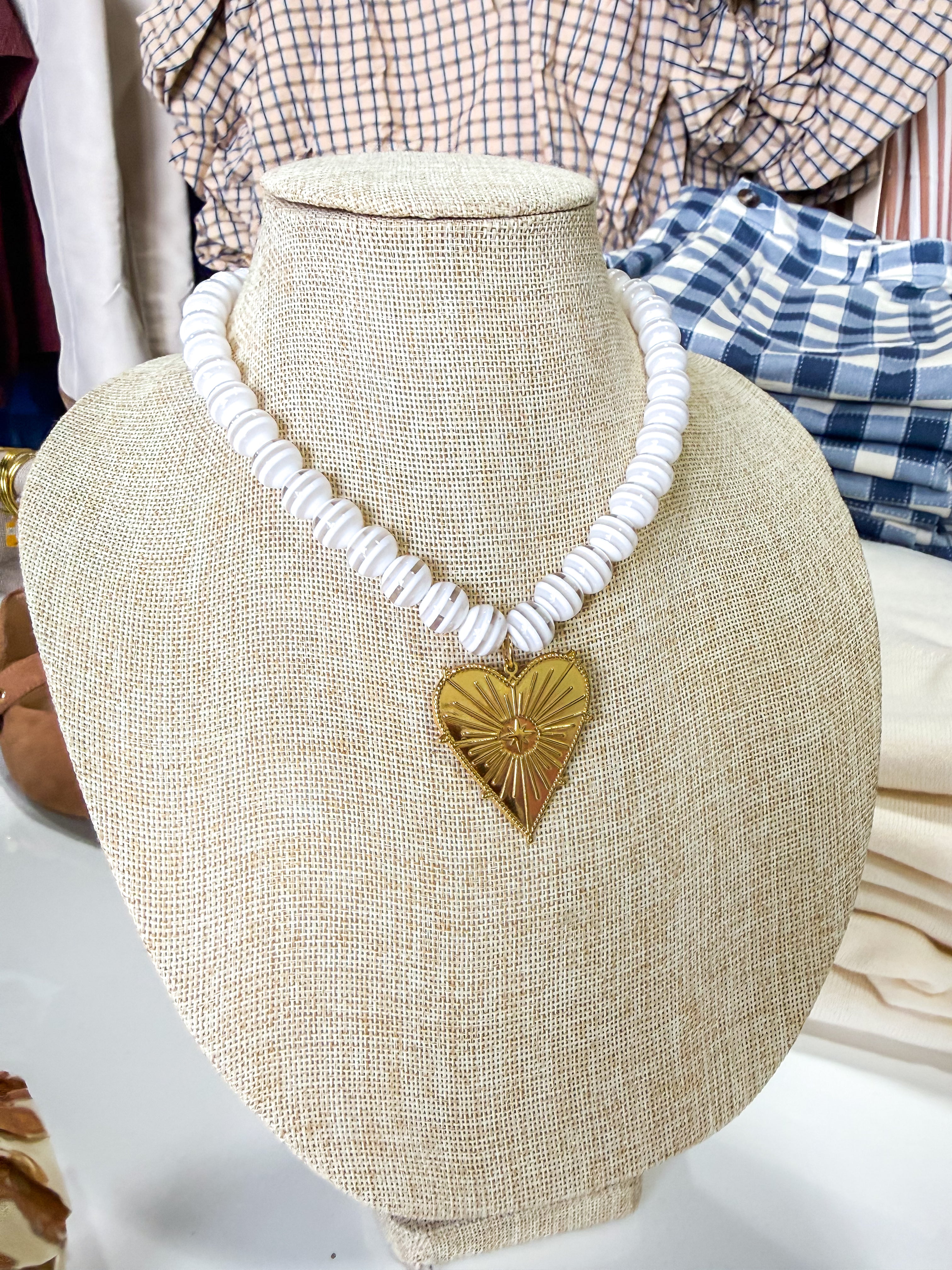White/Clear Striped Heart 1 Beaded Necklace