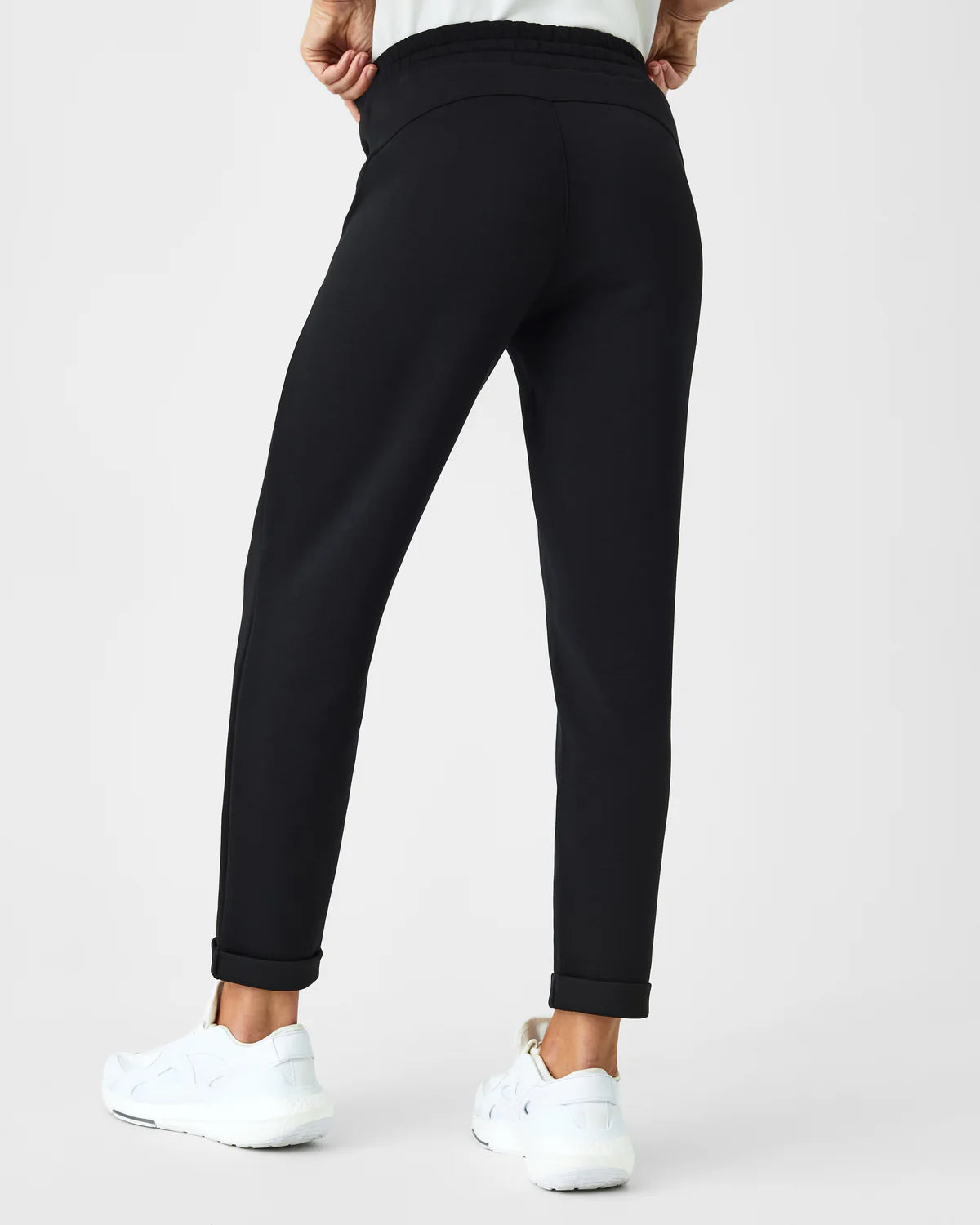 Air Essentials Tapered Pant Black