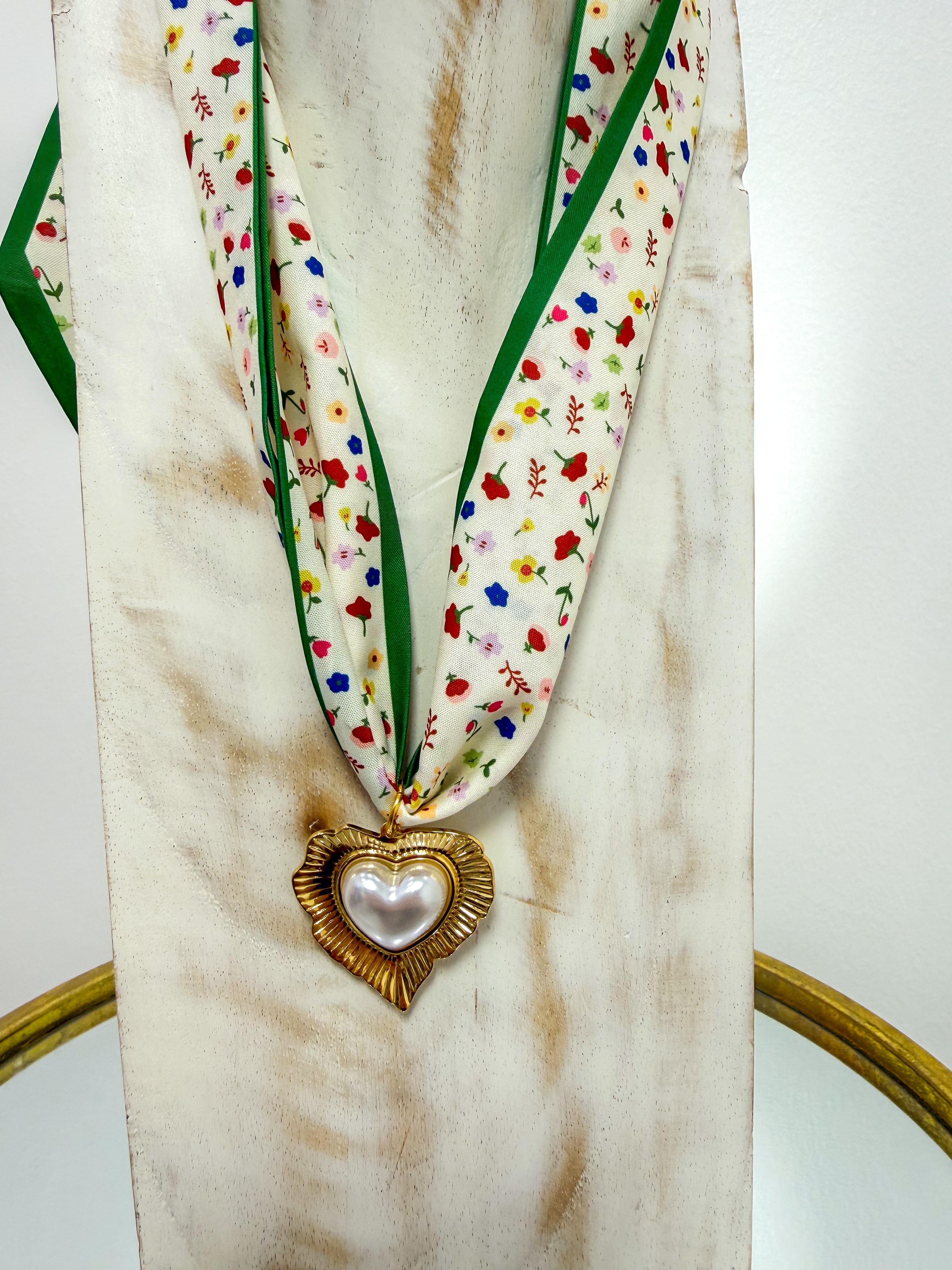 Pearl Heart Dainty Floral Scarf Necklace