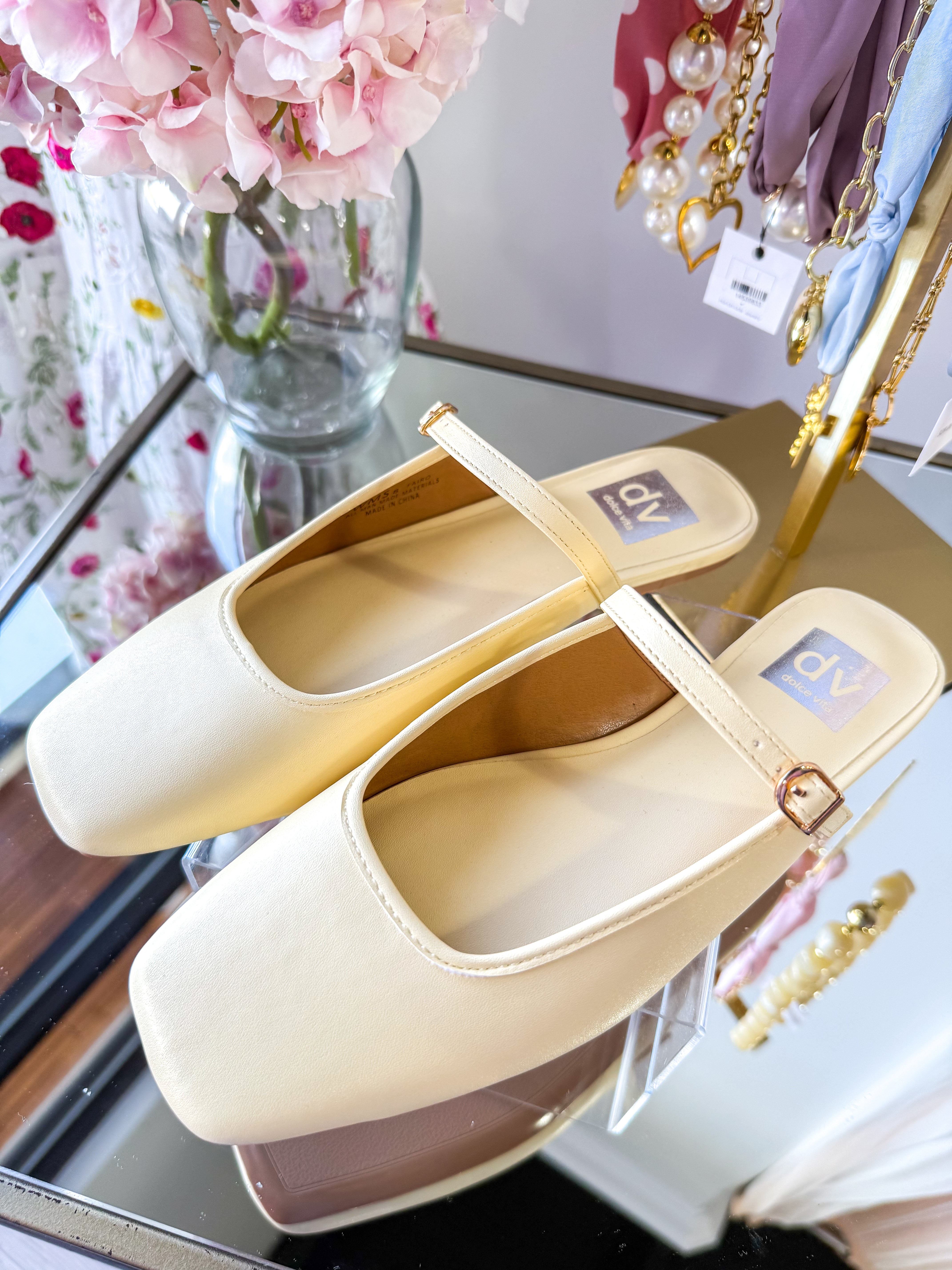 Fairo Butter Sandal