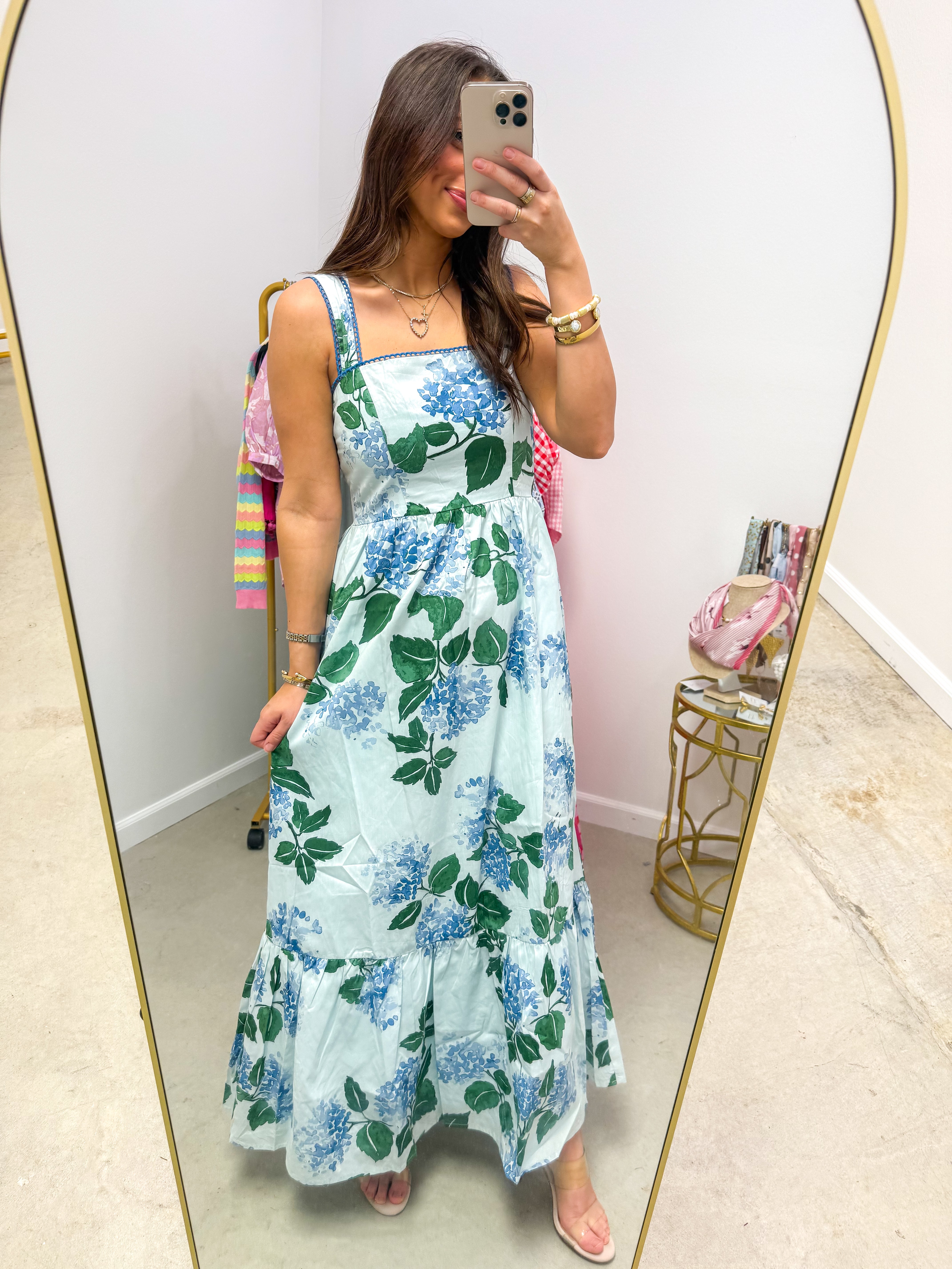 Mirla Floral Krisy Sleeveless Maxi Dress