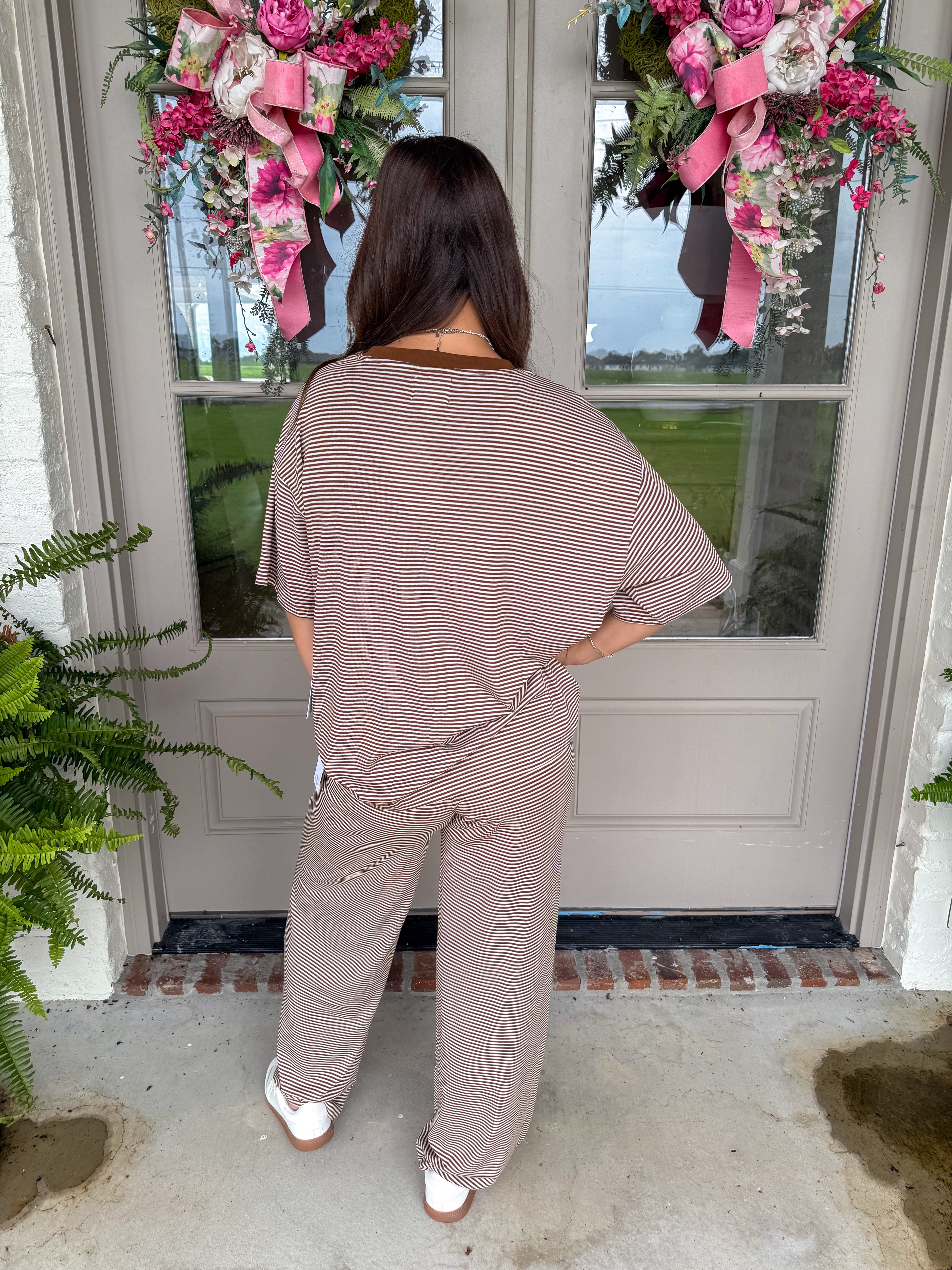 Cream & Brown Everyday Set