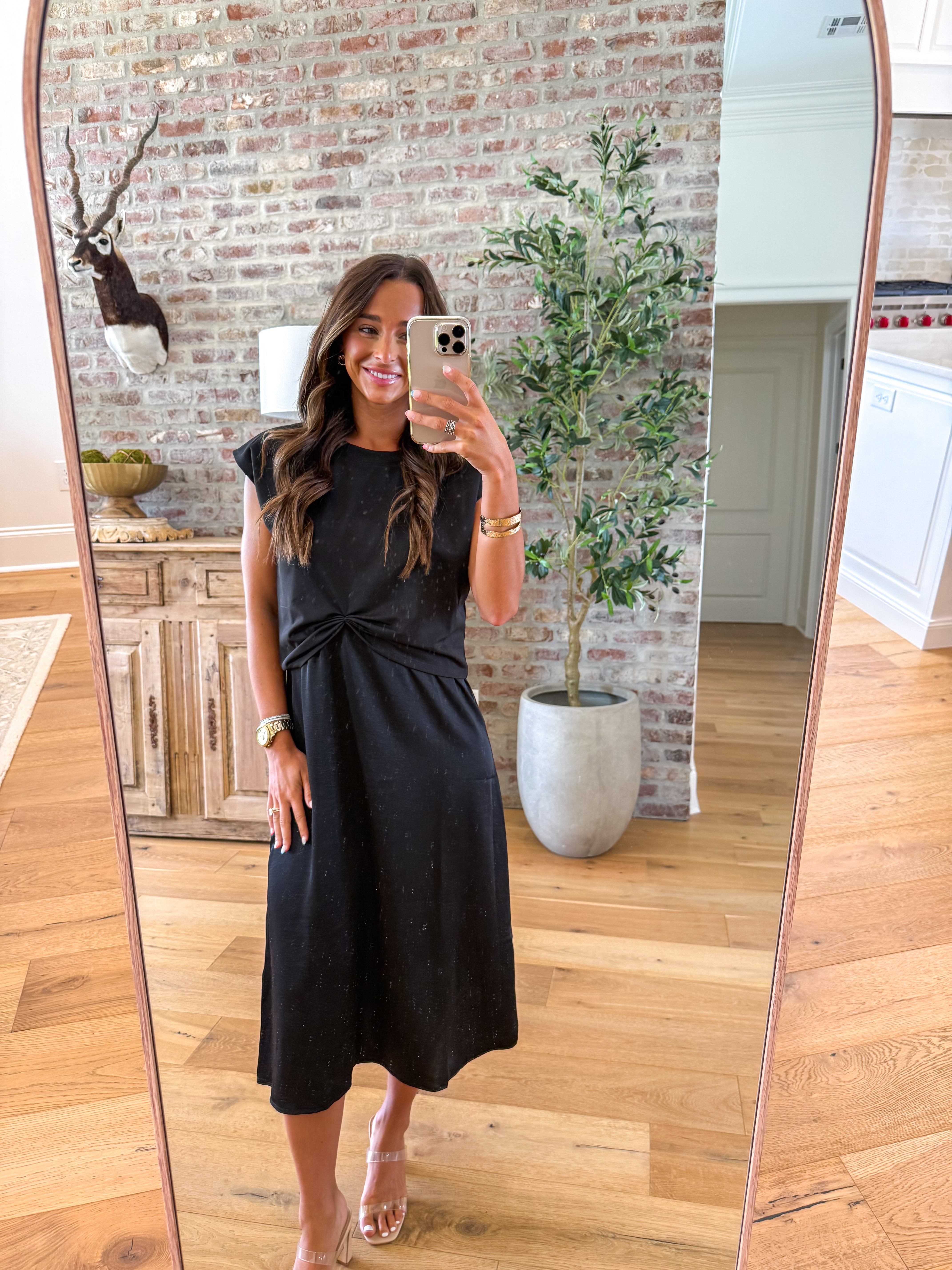 Twist & Turn Two-Piece Set Black