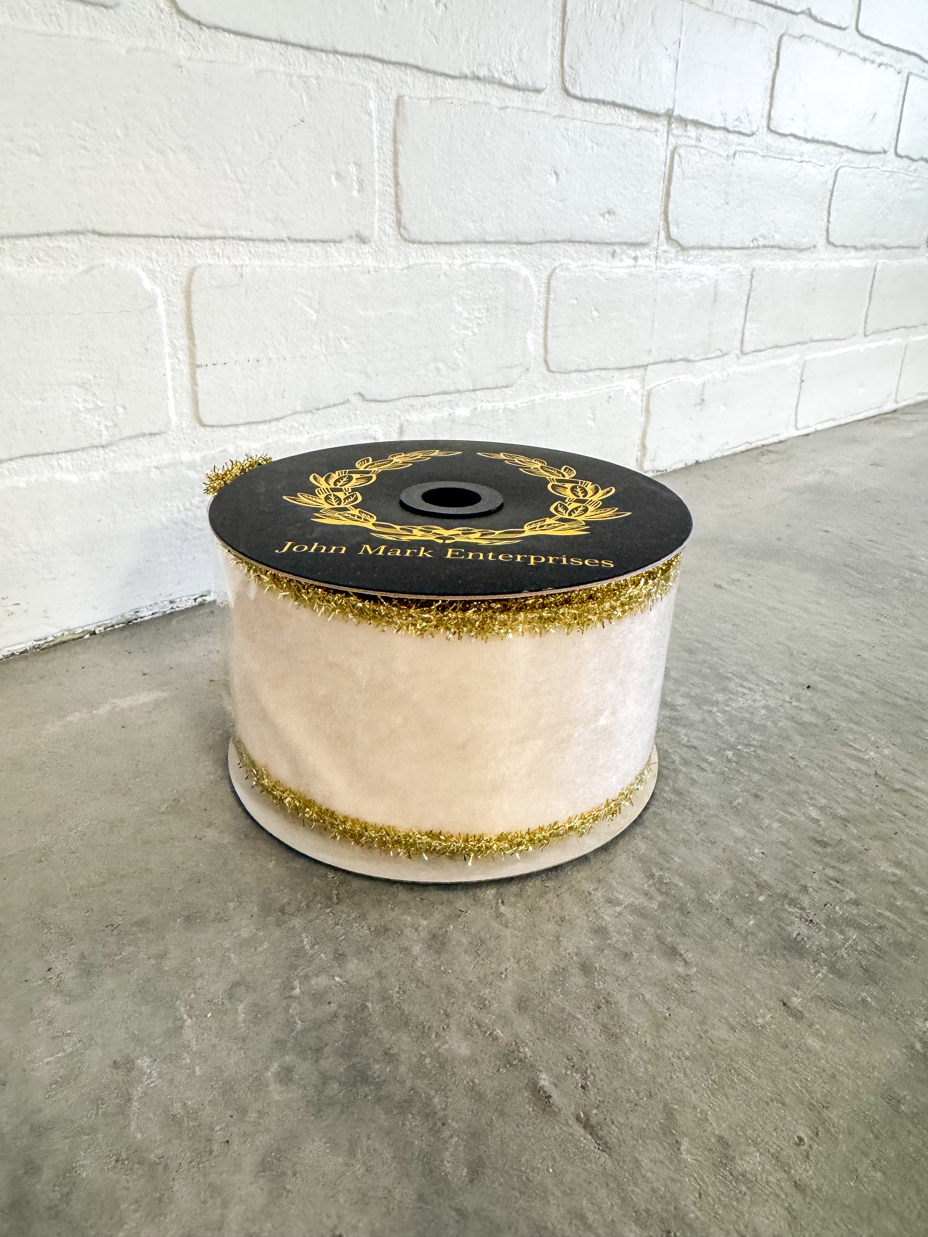 John Mark Ribbon Velvet Metallic Dupion DBL Fused Tinsel Edge White- 2.5x10yd