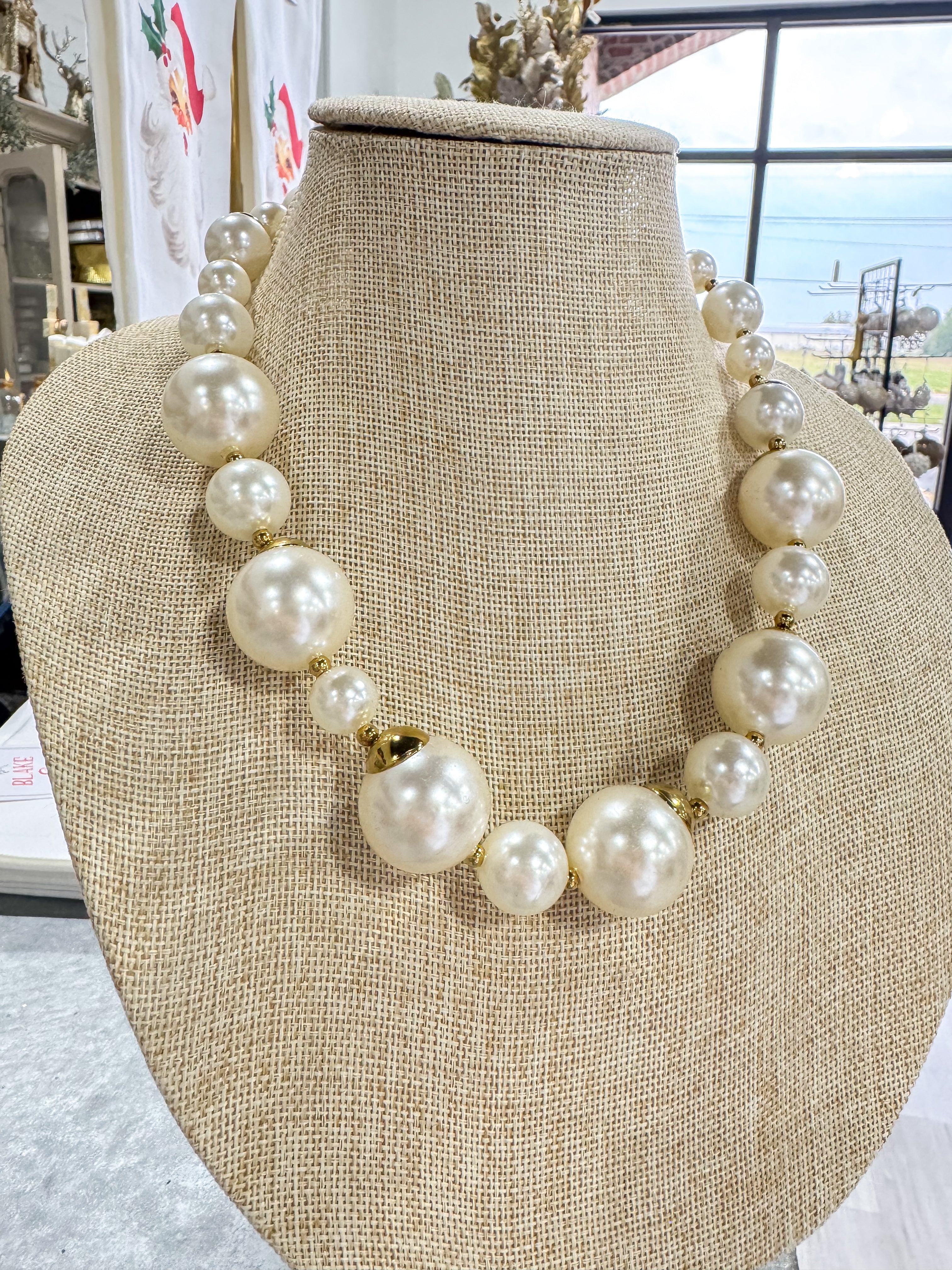 Mixed Pearl Necklace