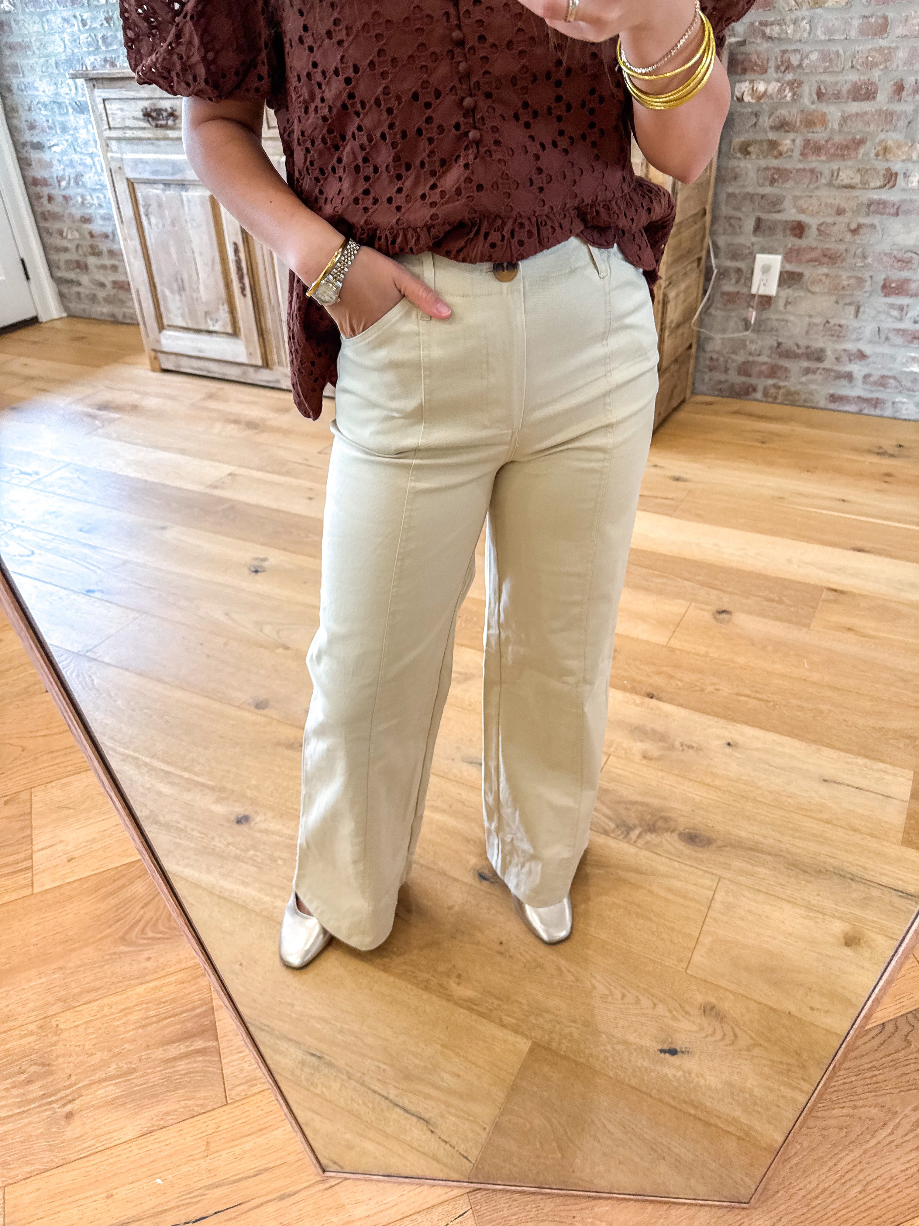 The High-Rise Wide Leg Trouser Cream