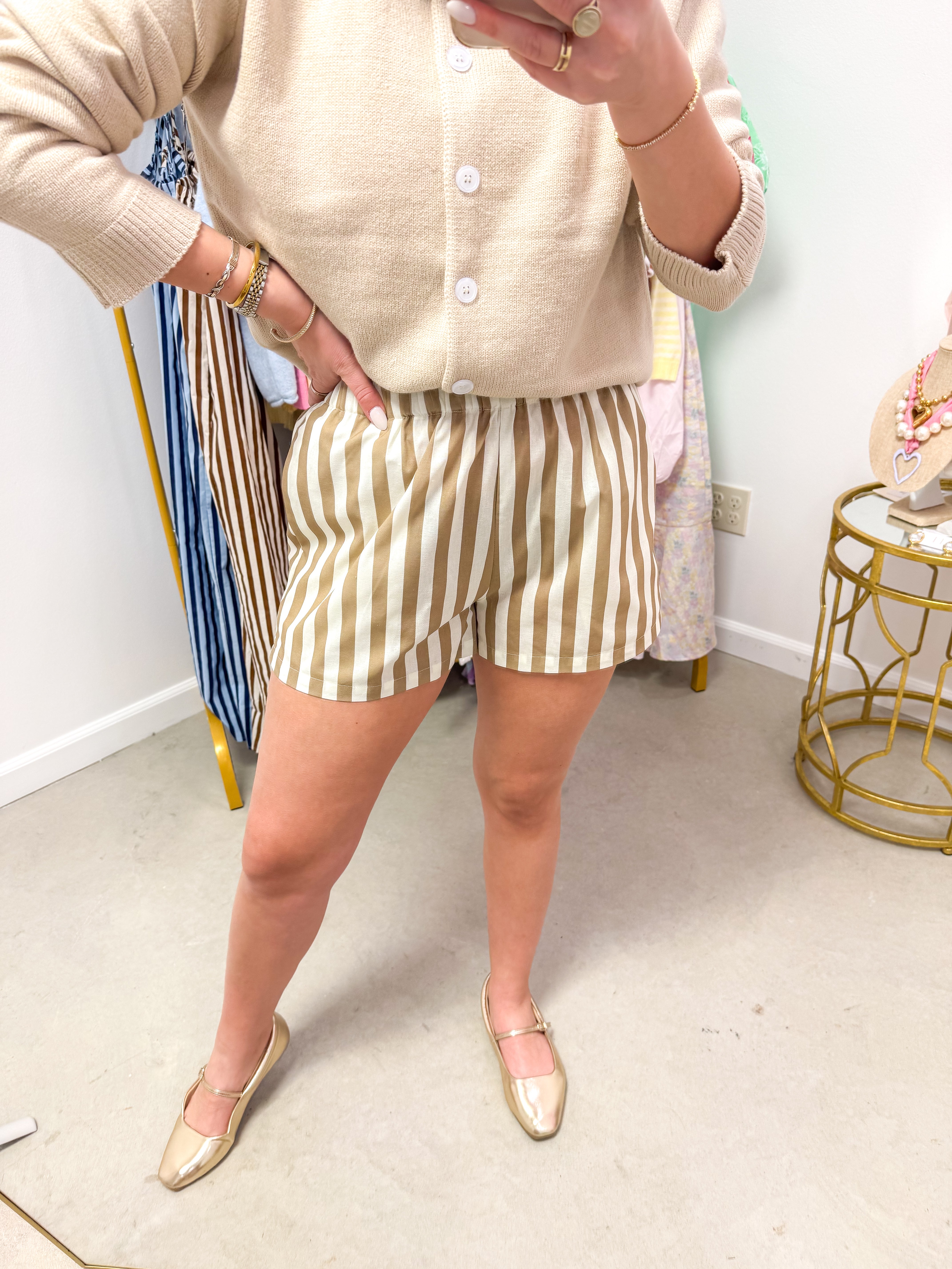Cafe Striped Hight-Waisted Shorts