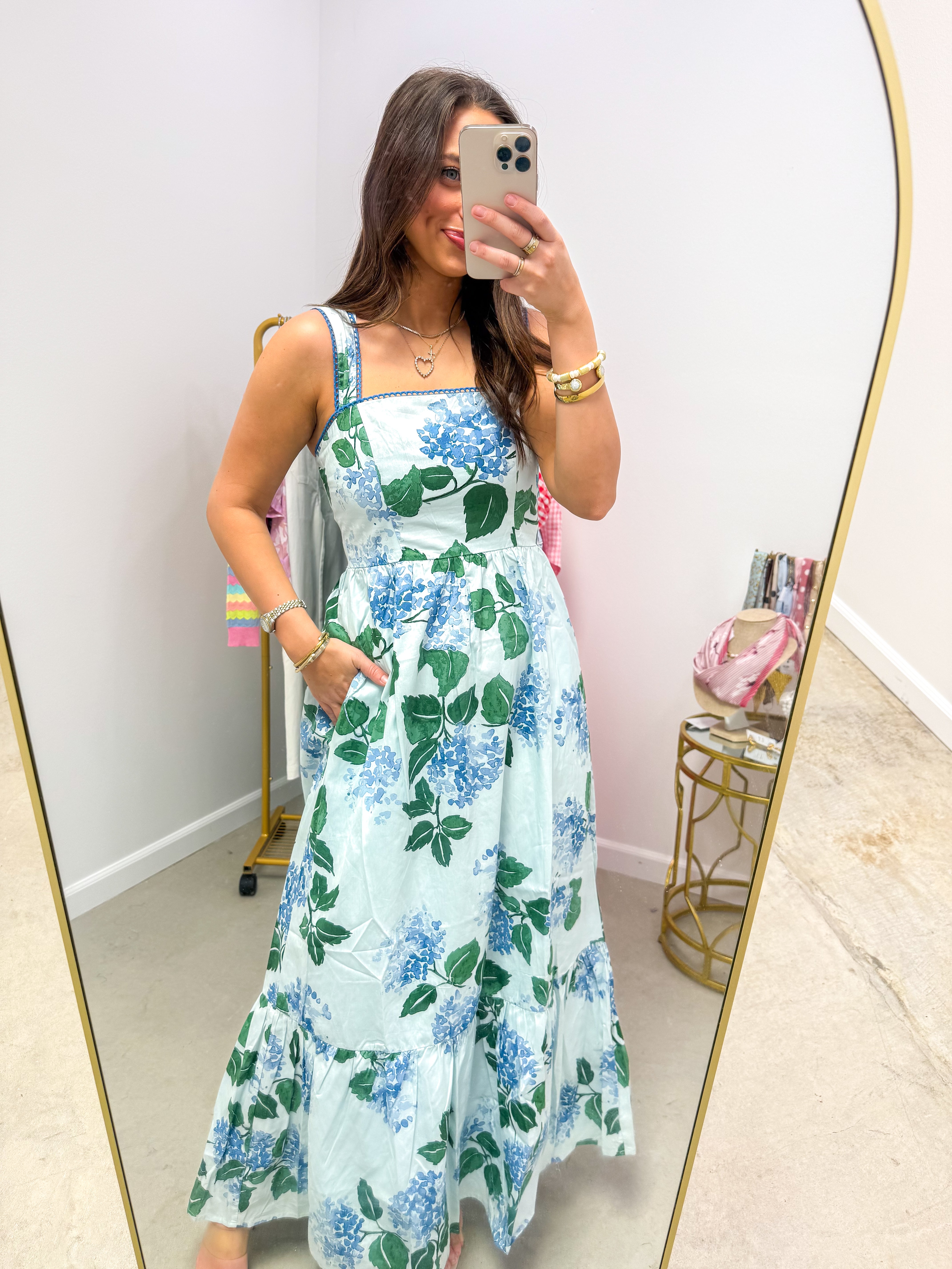 Mirla Floral Krisy Sleeveless Maxi Dress