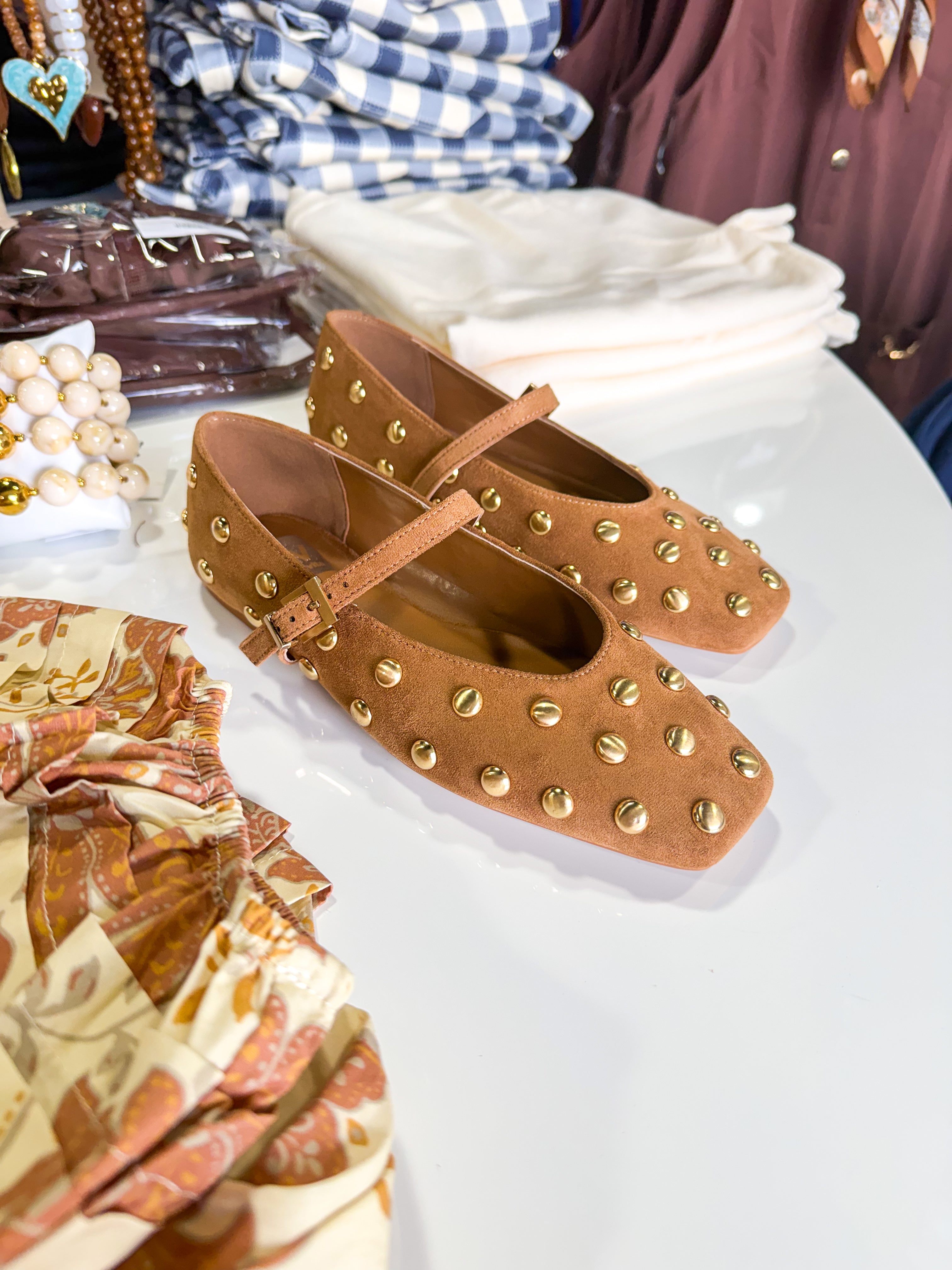 Fabesian Camel Flats