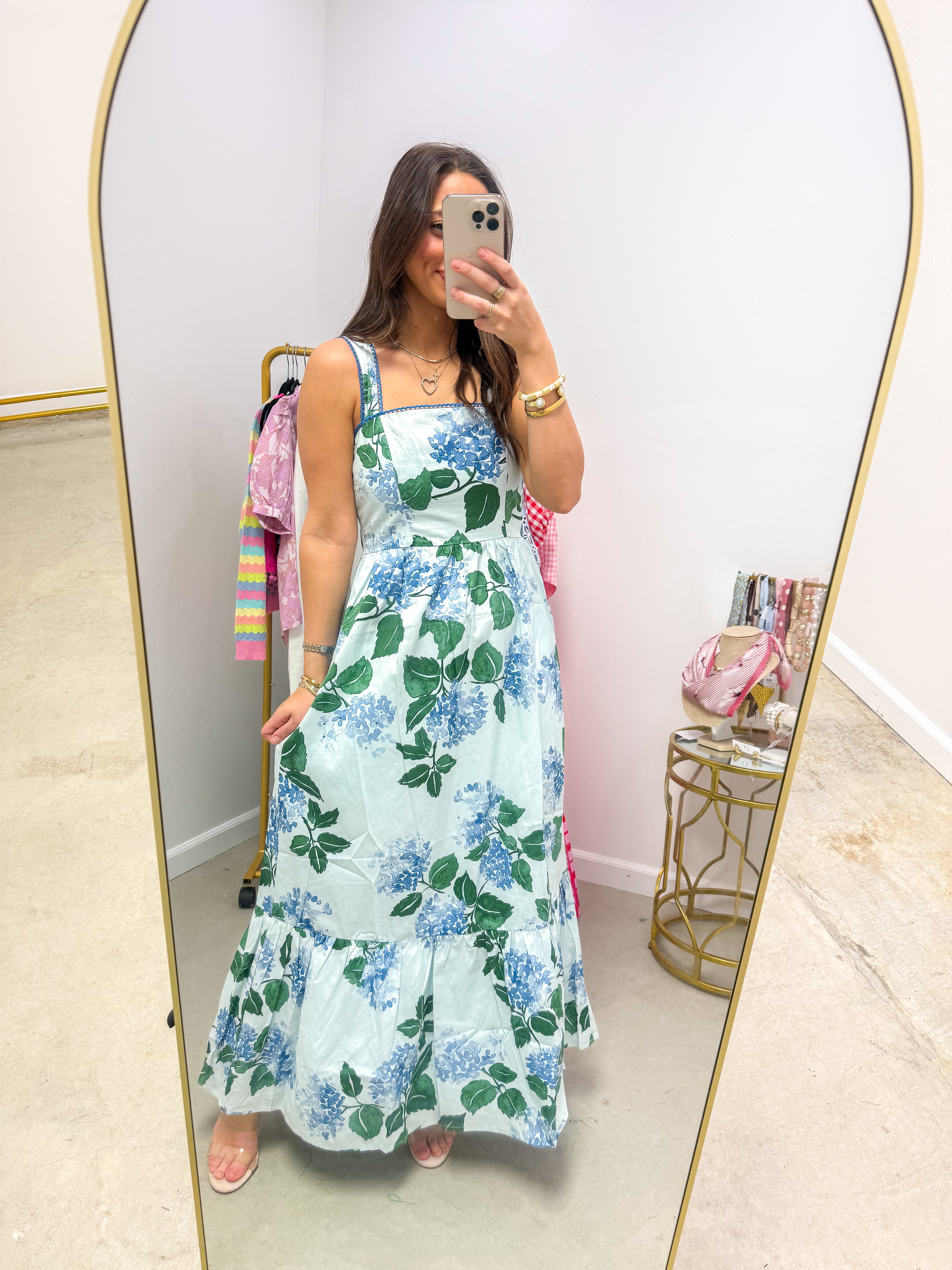 Mirla Floral Krisy Sleeveless Maxi Dress