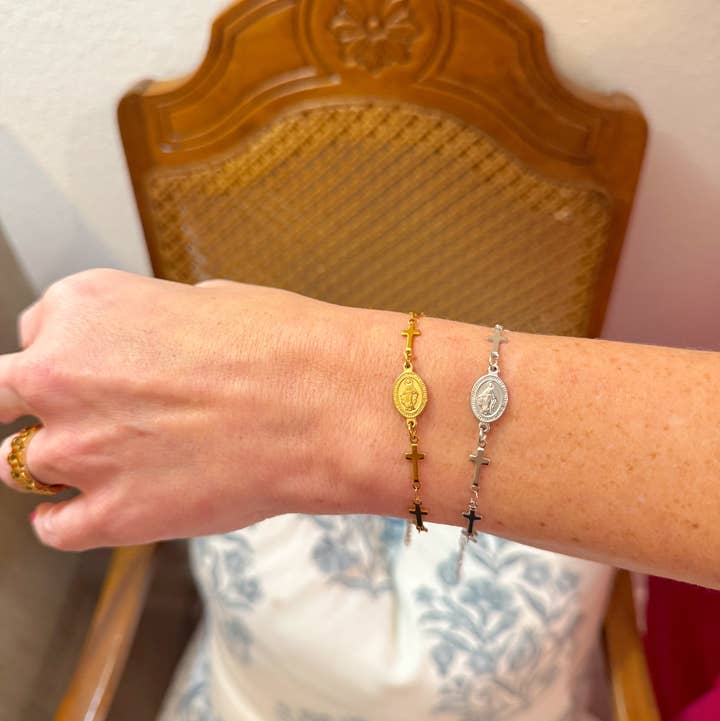 Faith Bracelet Gold