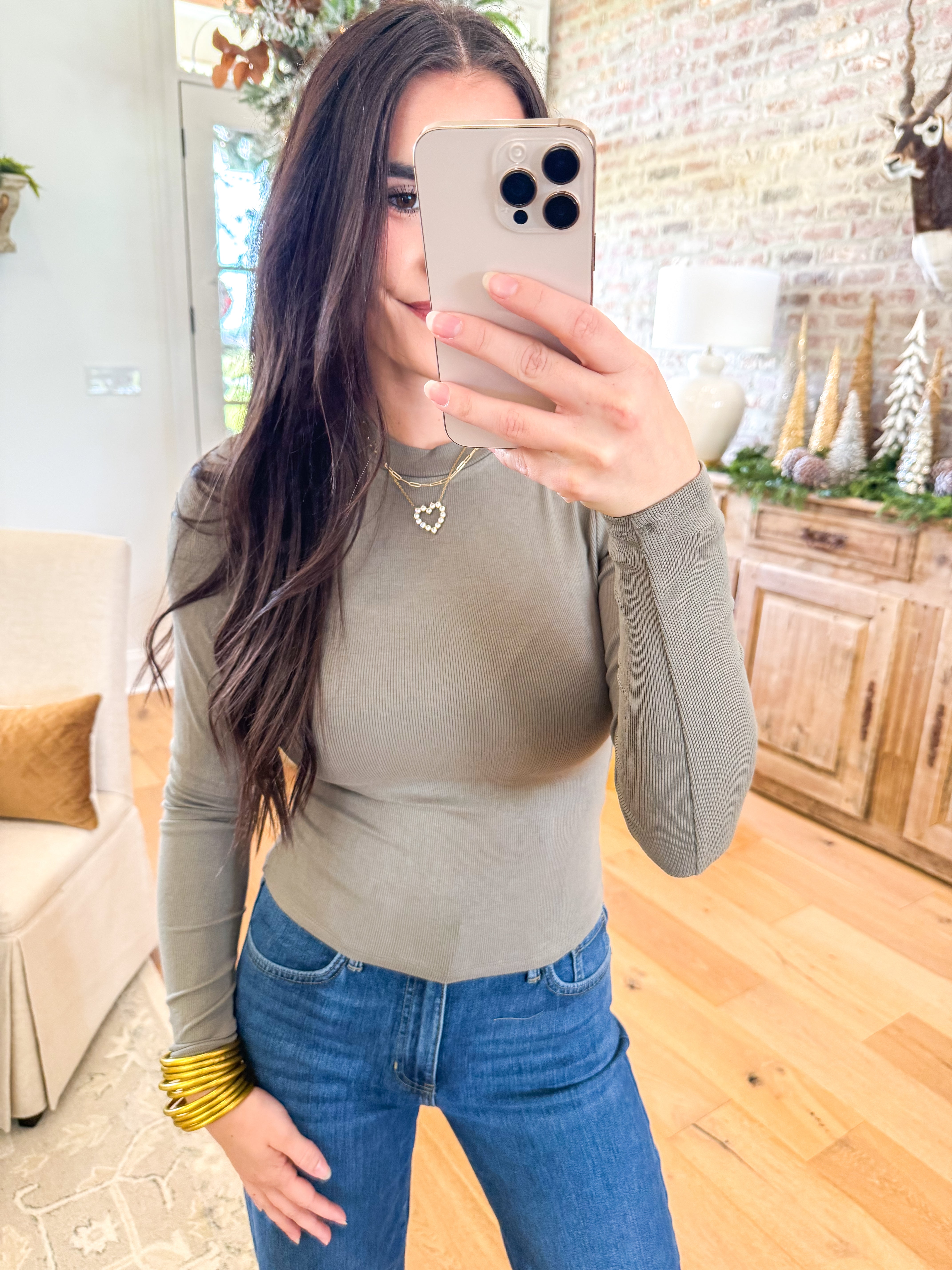 The Ronan Crewneck Top Olive
