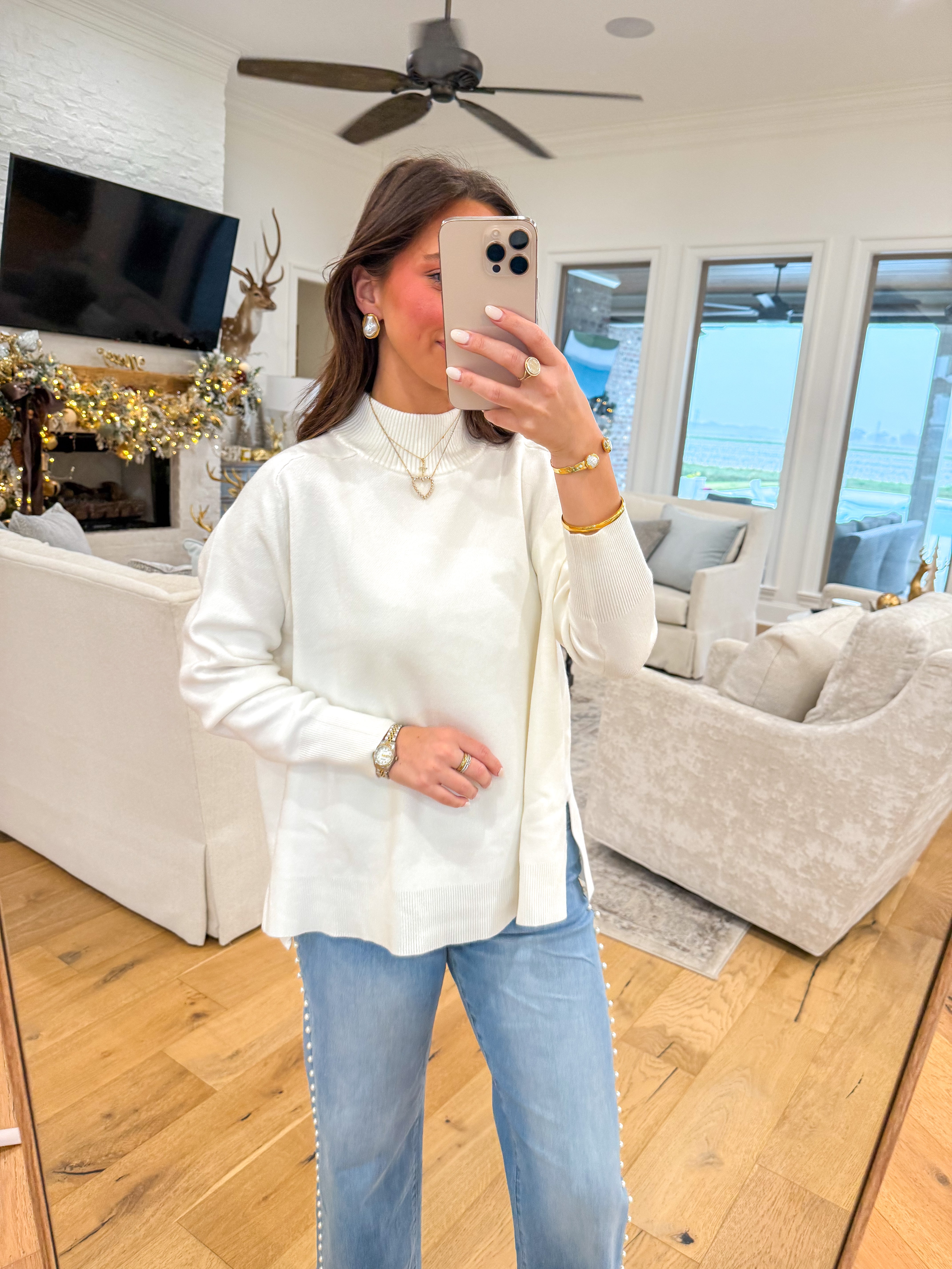 Hillary Cream Simple Sweater