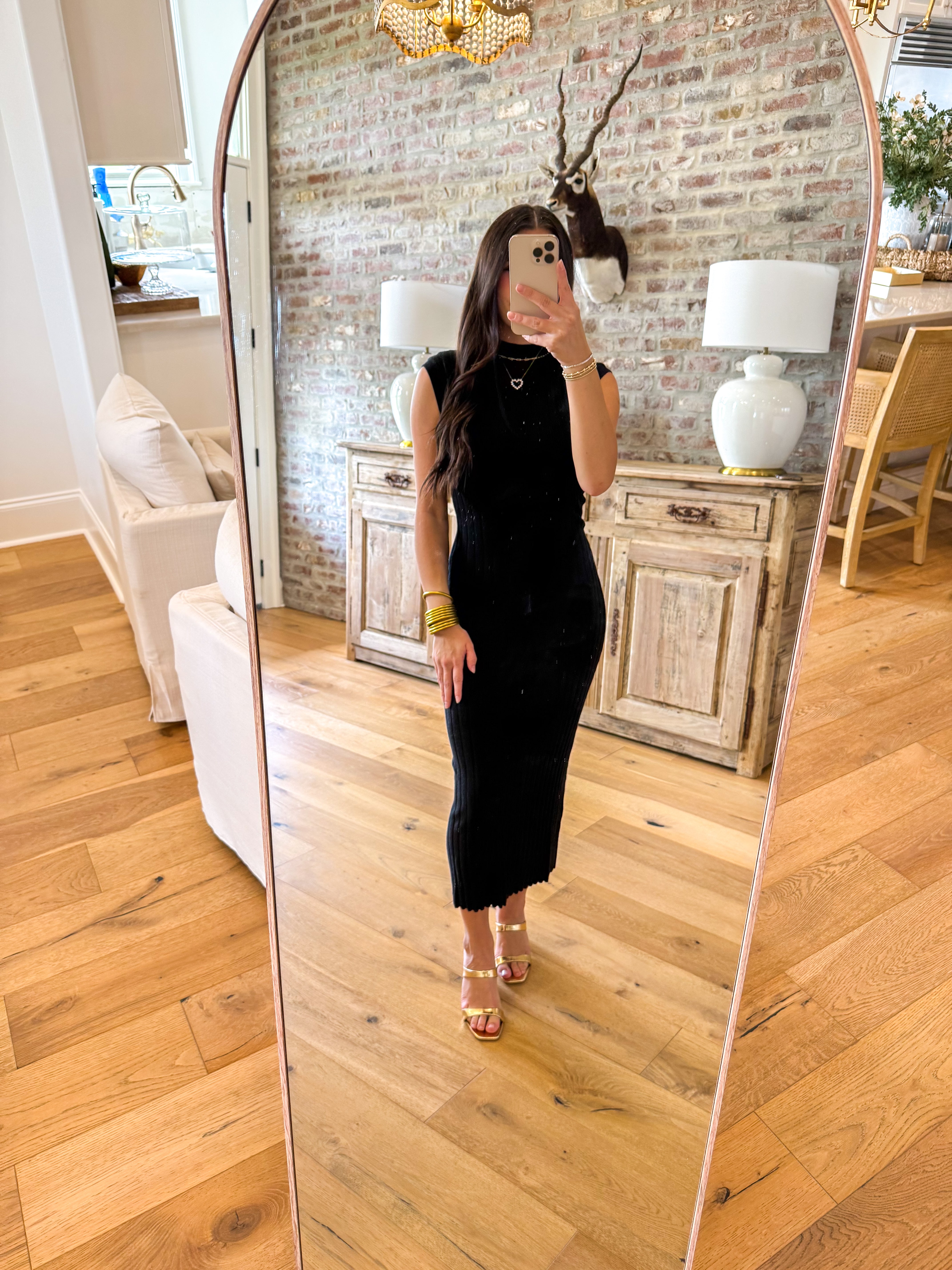 The Mona Mockneck Maxi Black