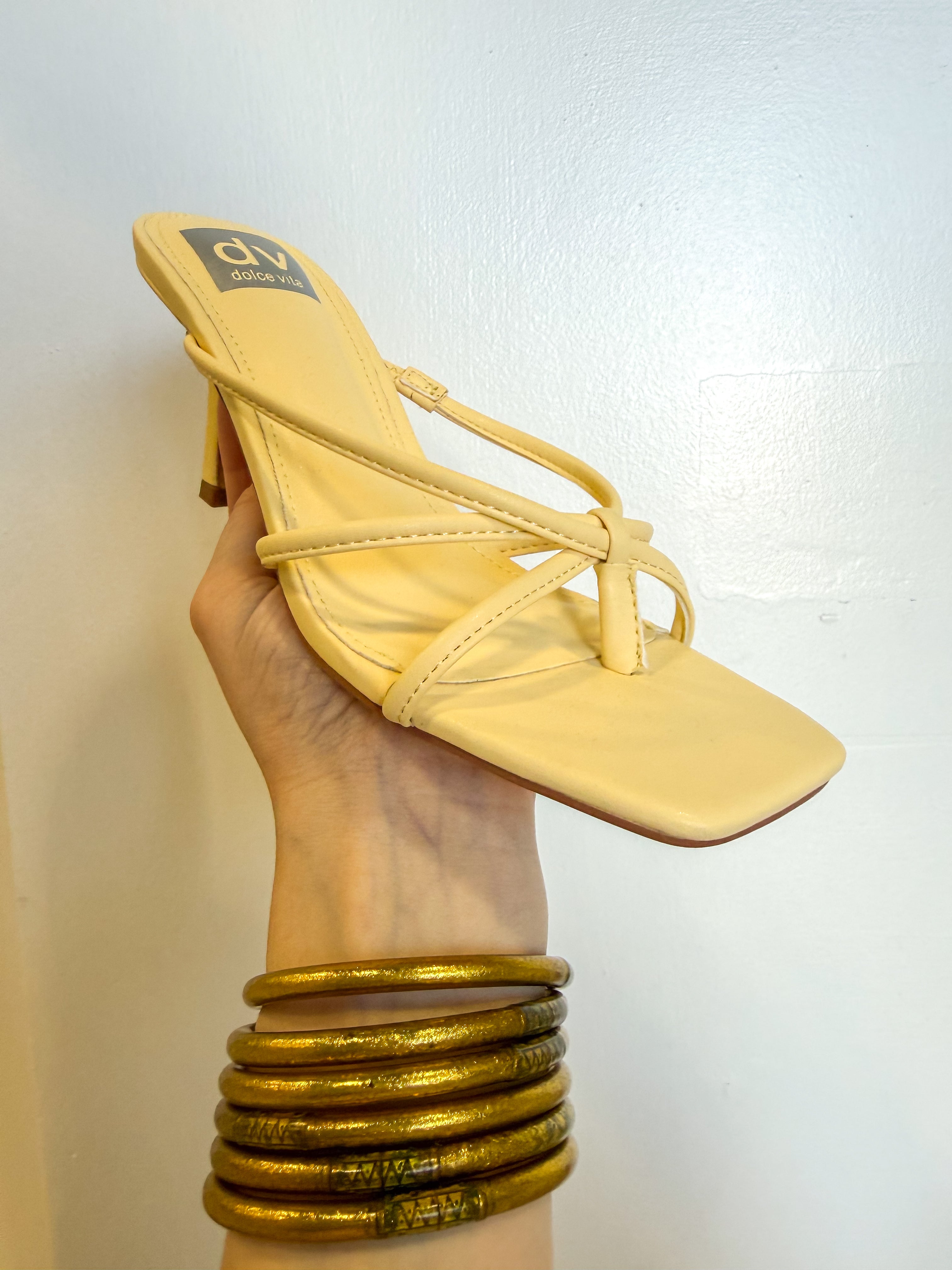 Zini Butter Heels