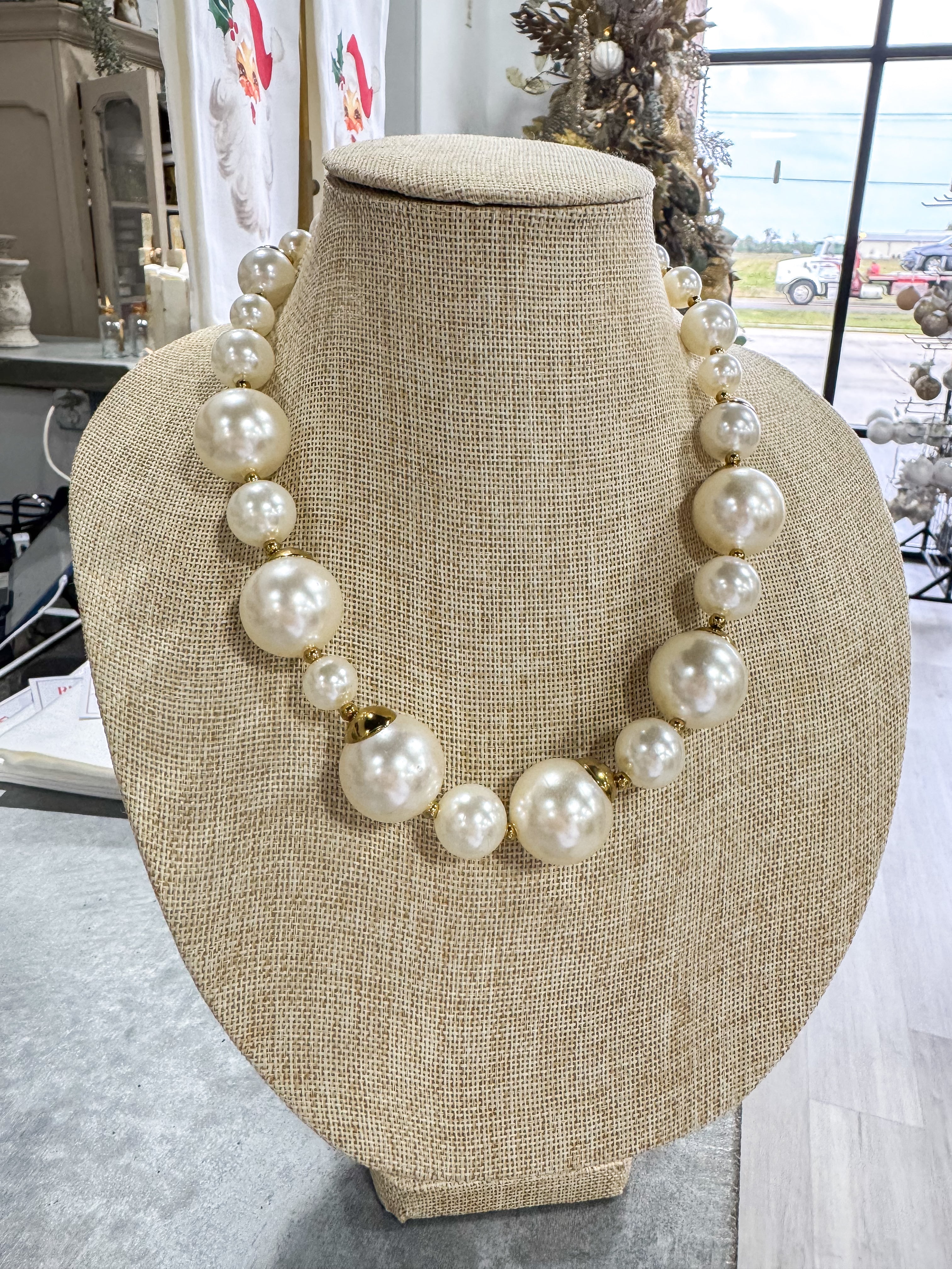 Mixed Pearl Necklace