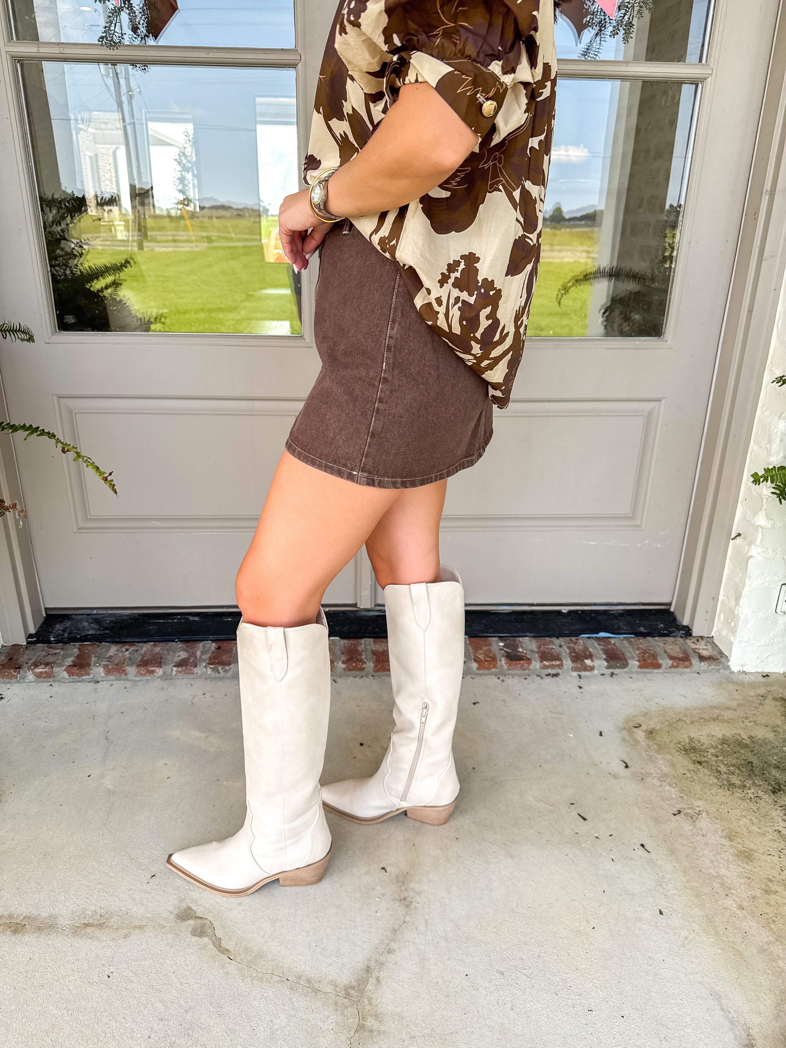 The Garment-Dyed A-Line Skort Brown