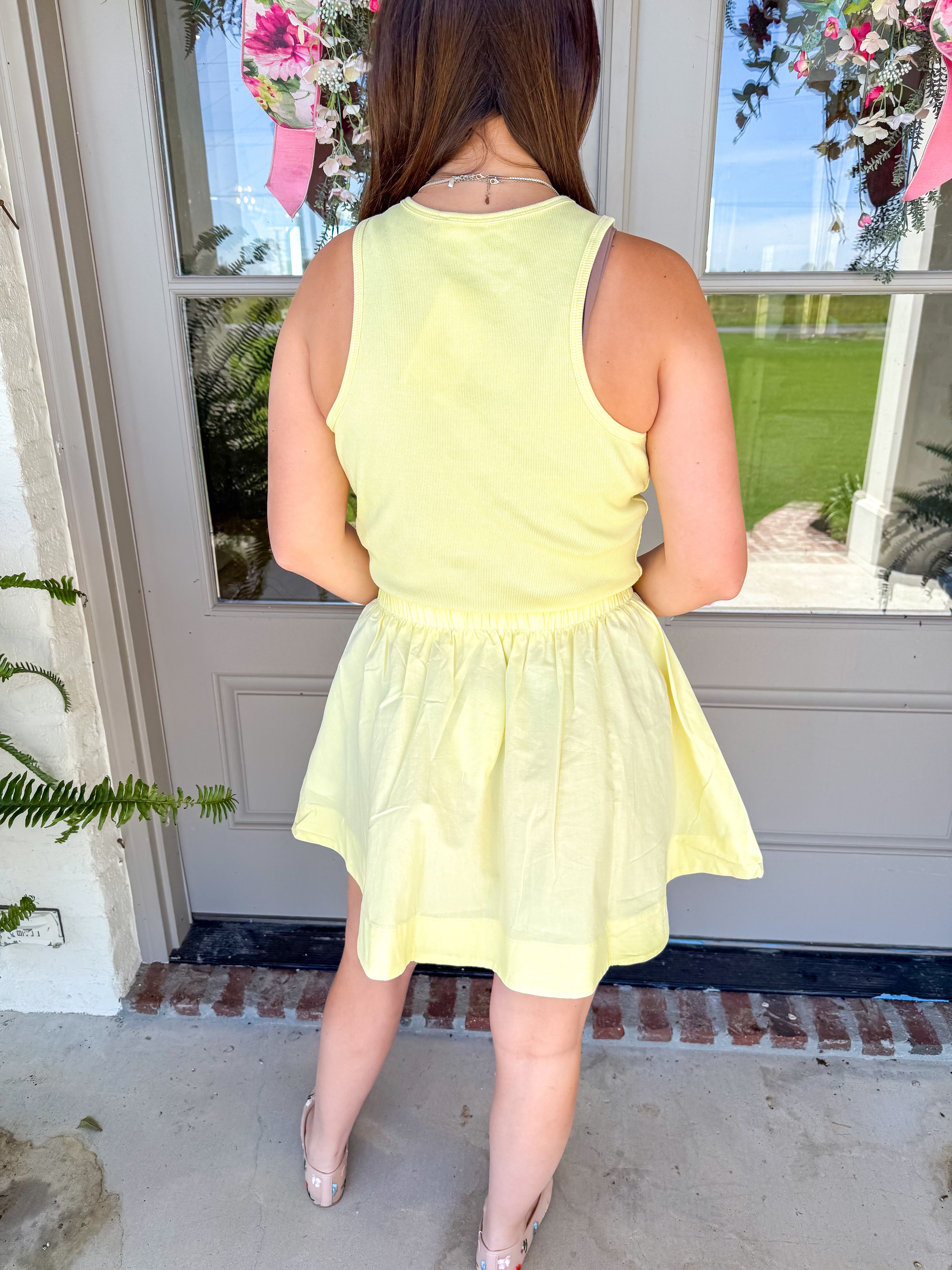 Main Character Set Yellow