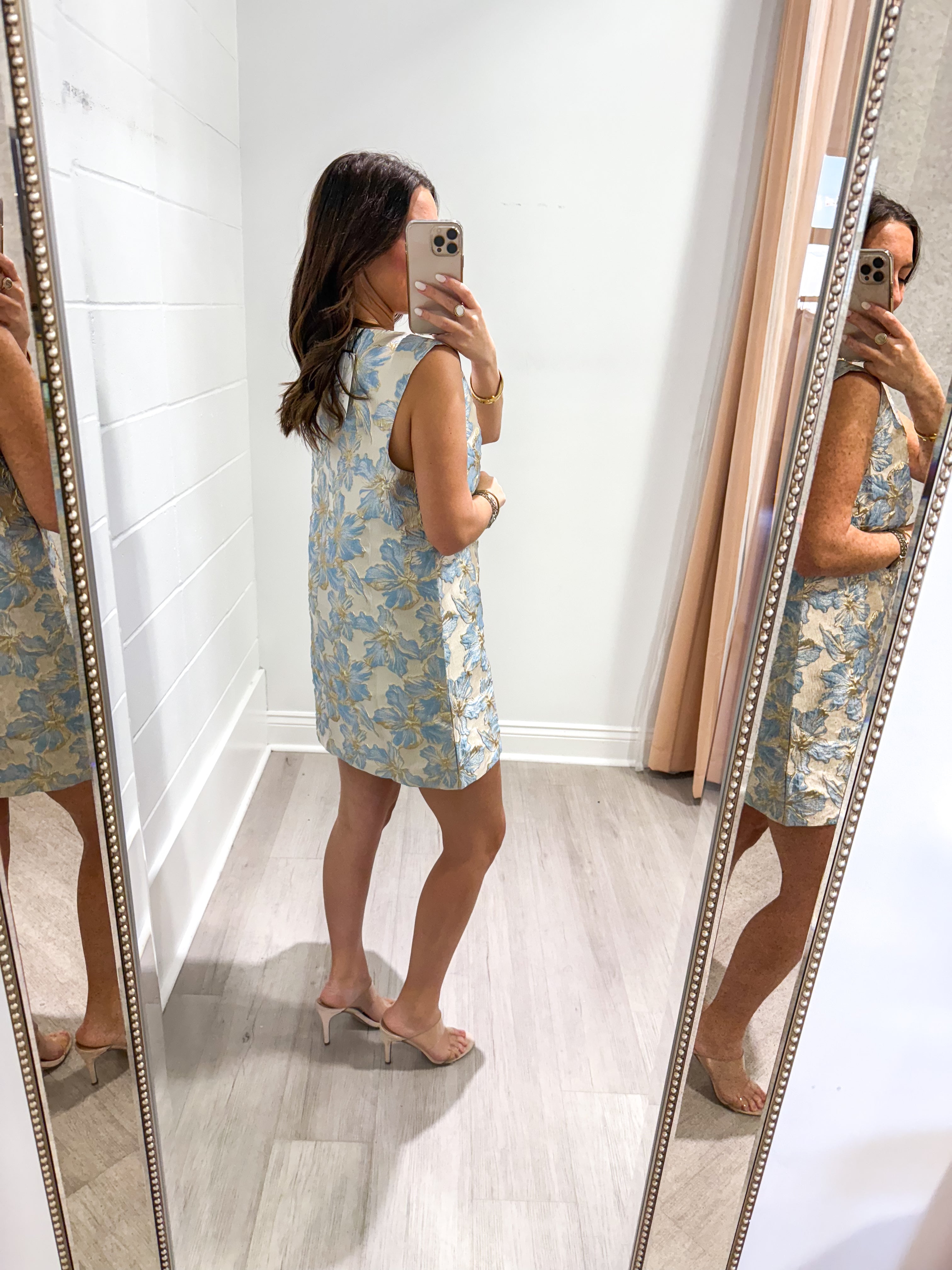 Blue Blooms Jacquard Mini