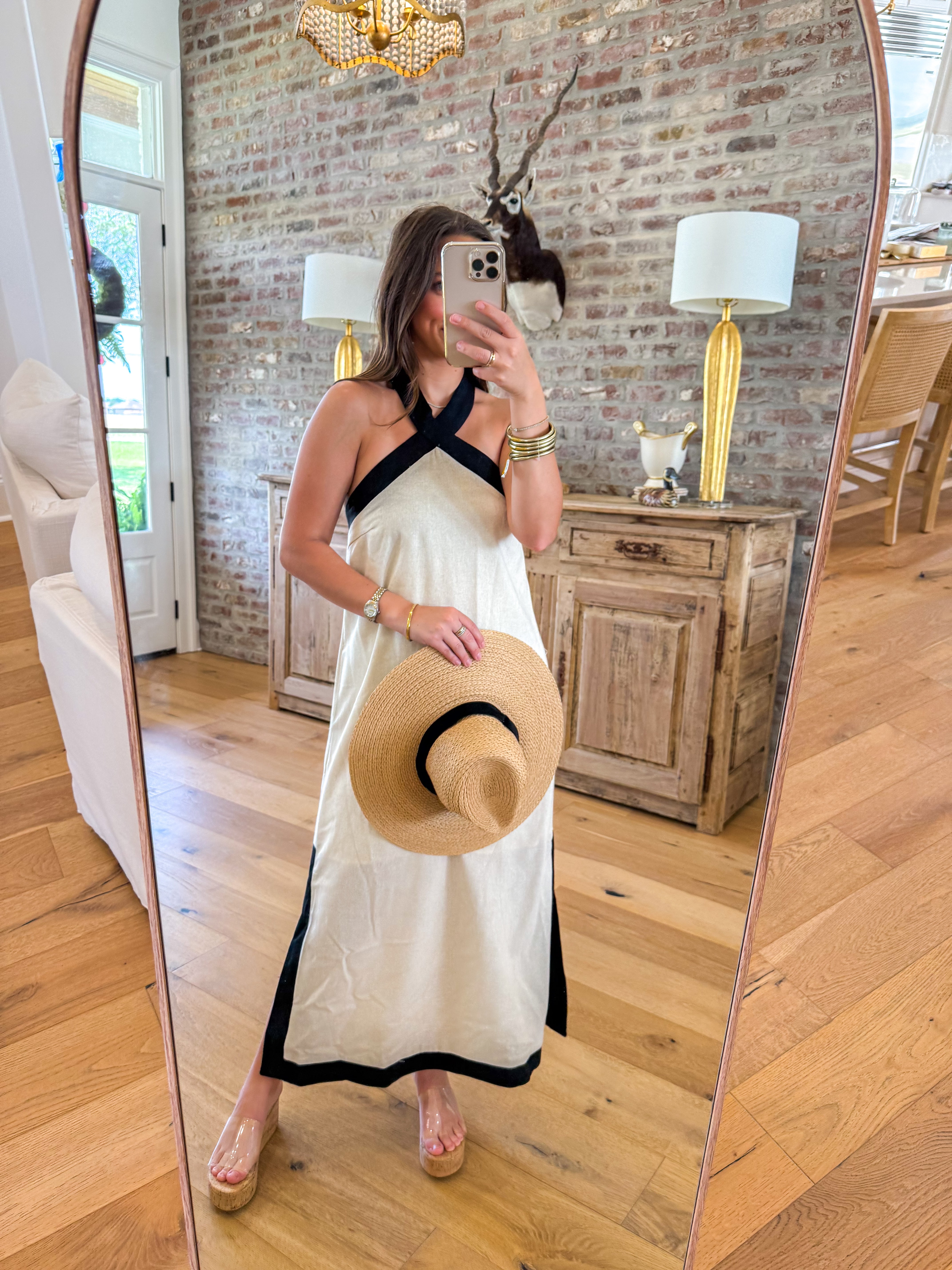 Sunshine & Shadow Halter Midi Taupe