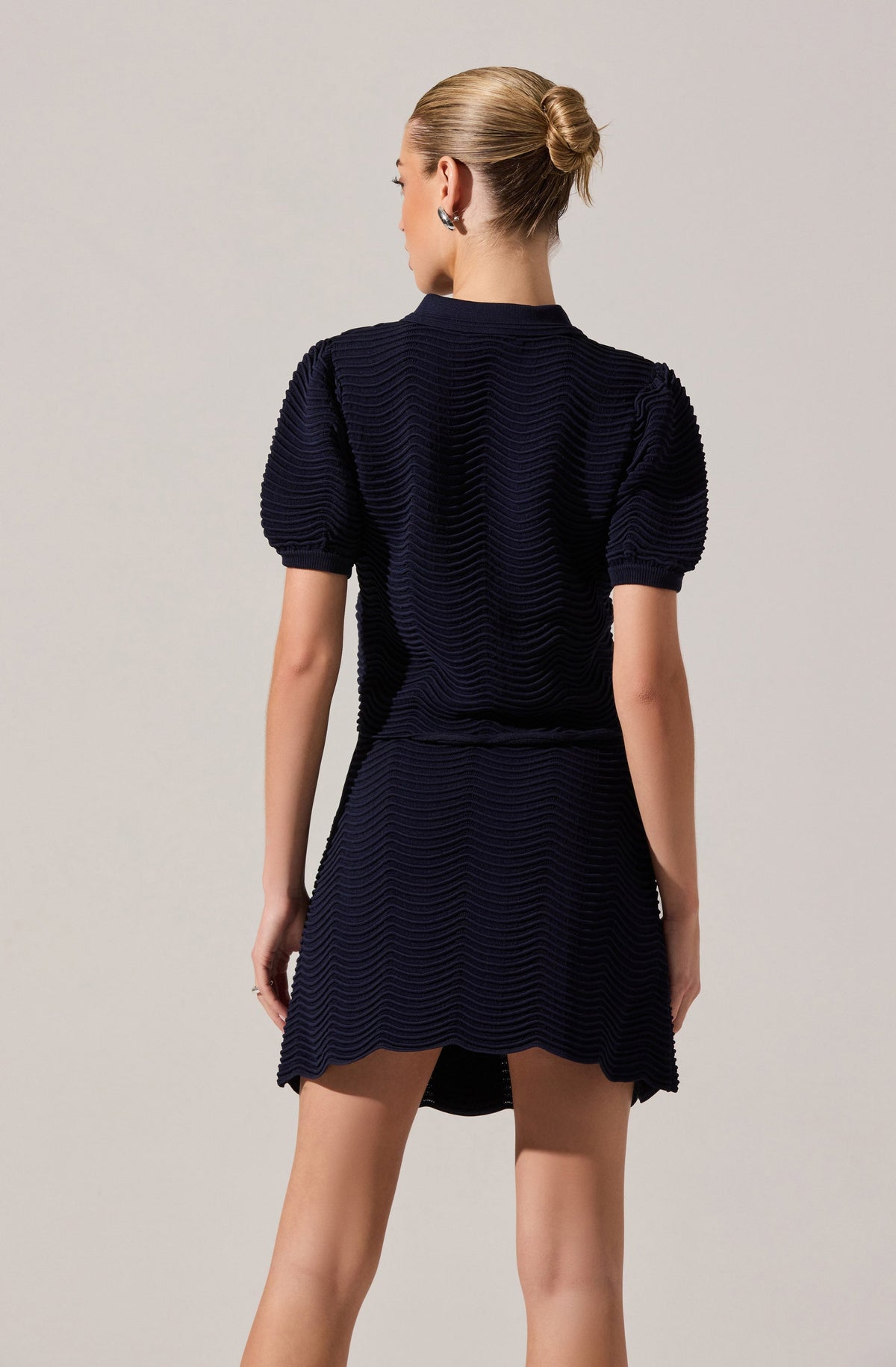 Perrine Scalloped Short Sleeve Cardigan Nacy