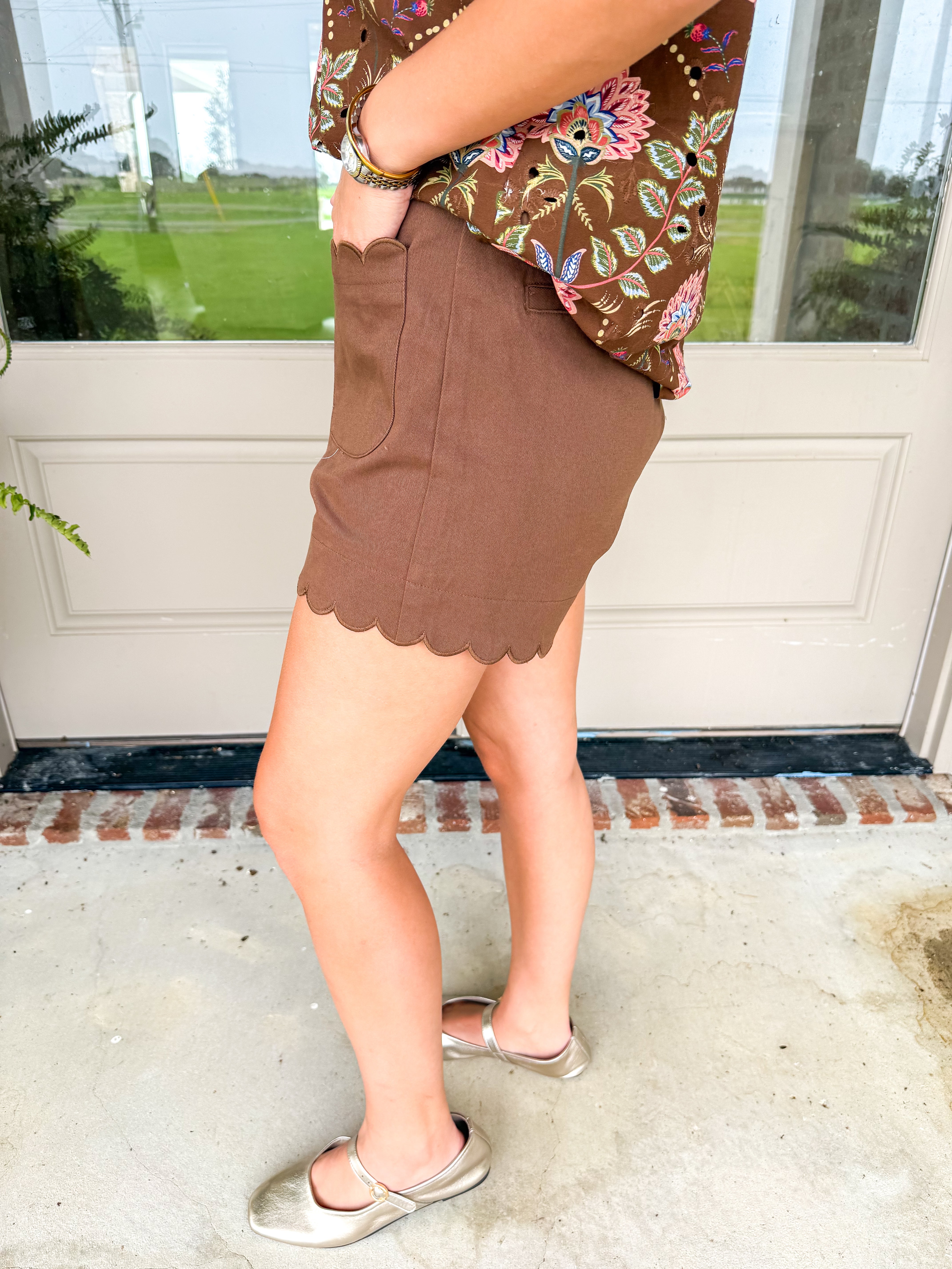 Brown Scallop Patch Pocket Shorts