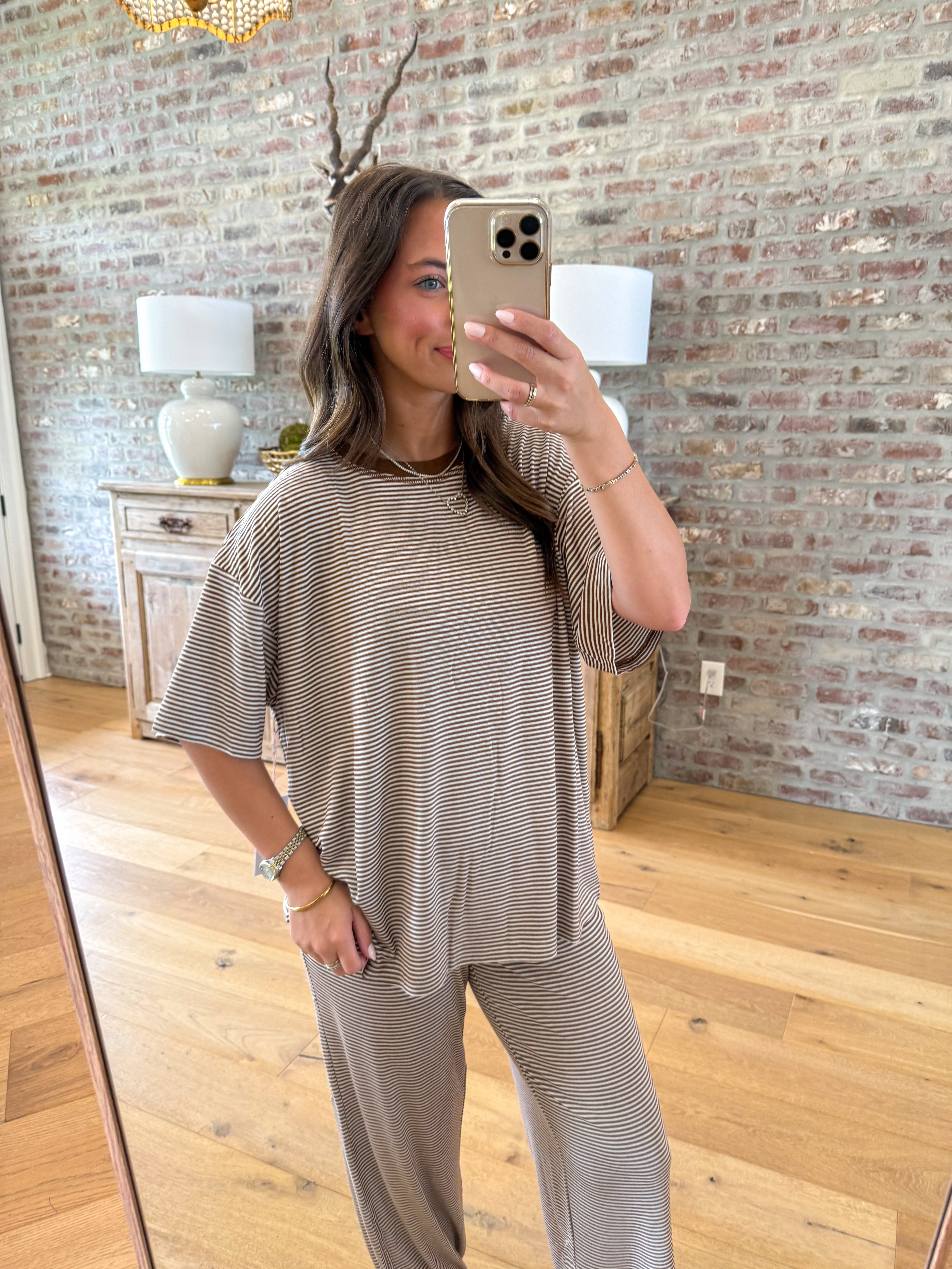 Cream & Brown Everyday Set