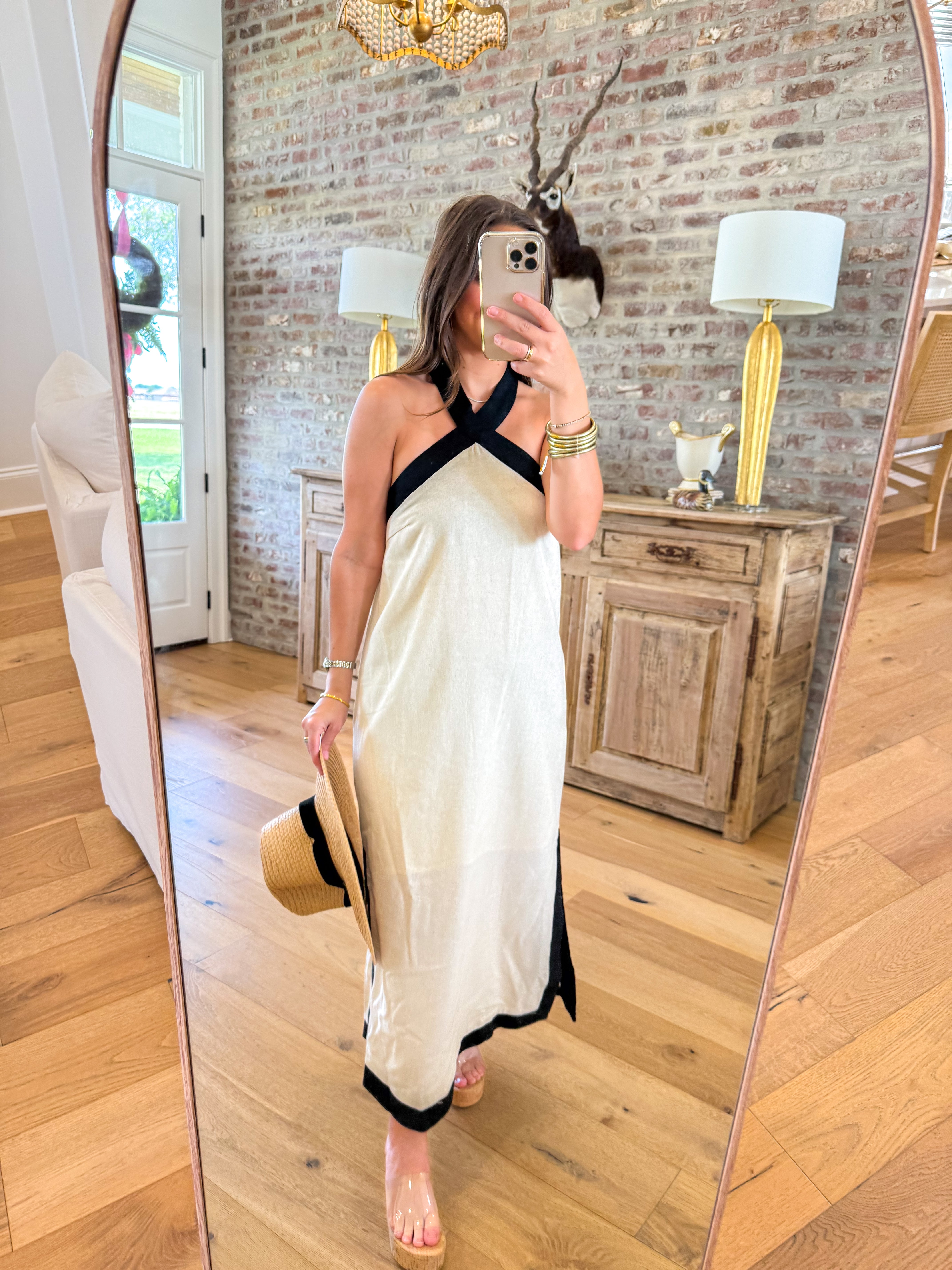 Sunshine & Shadow Halter Midi Taupe