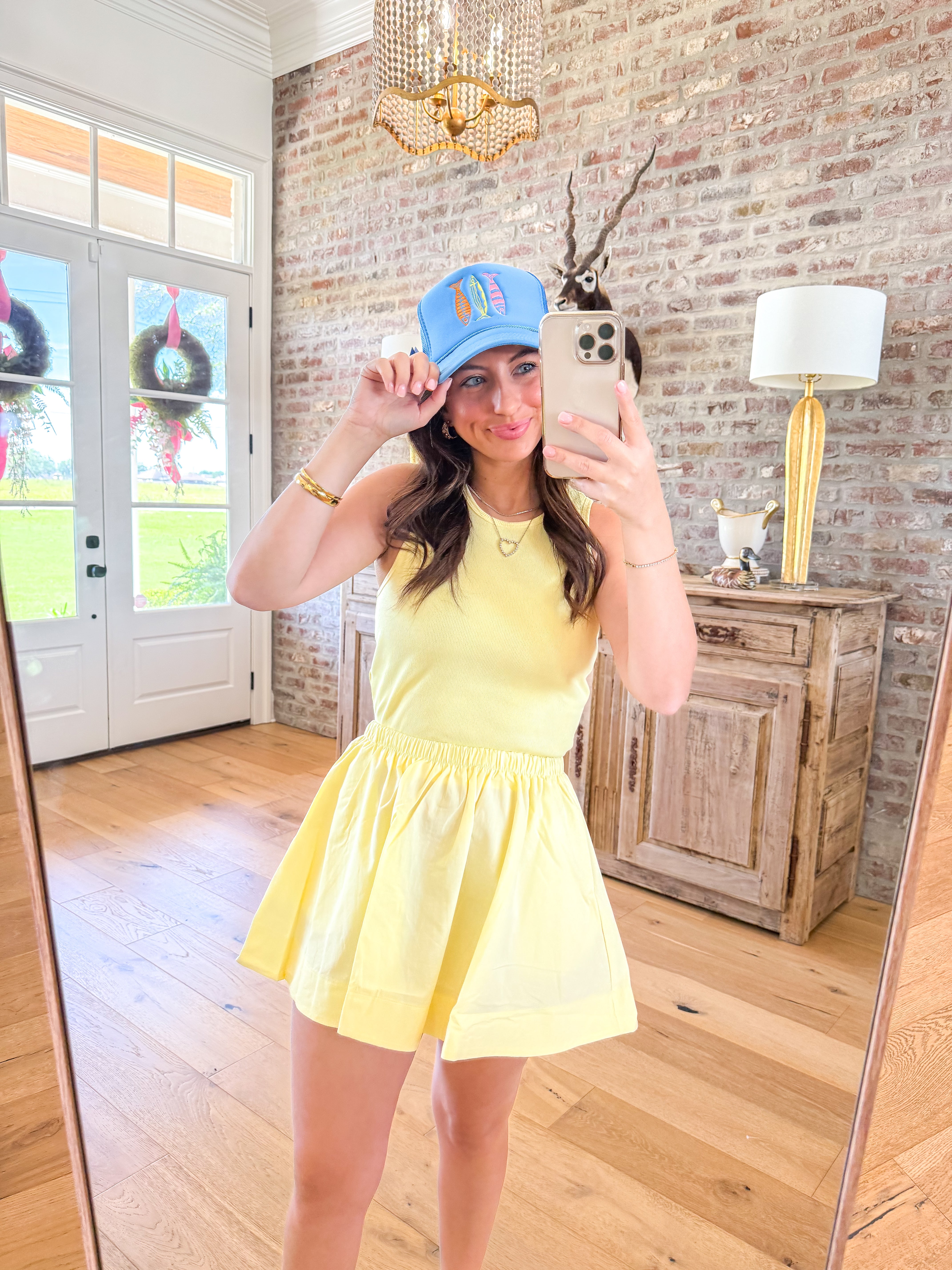 Main Character Set Yellow