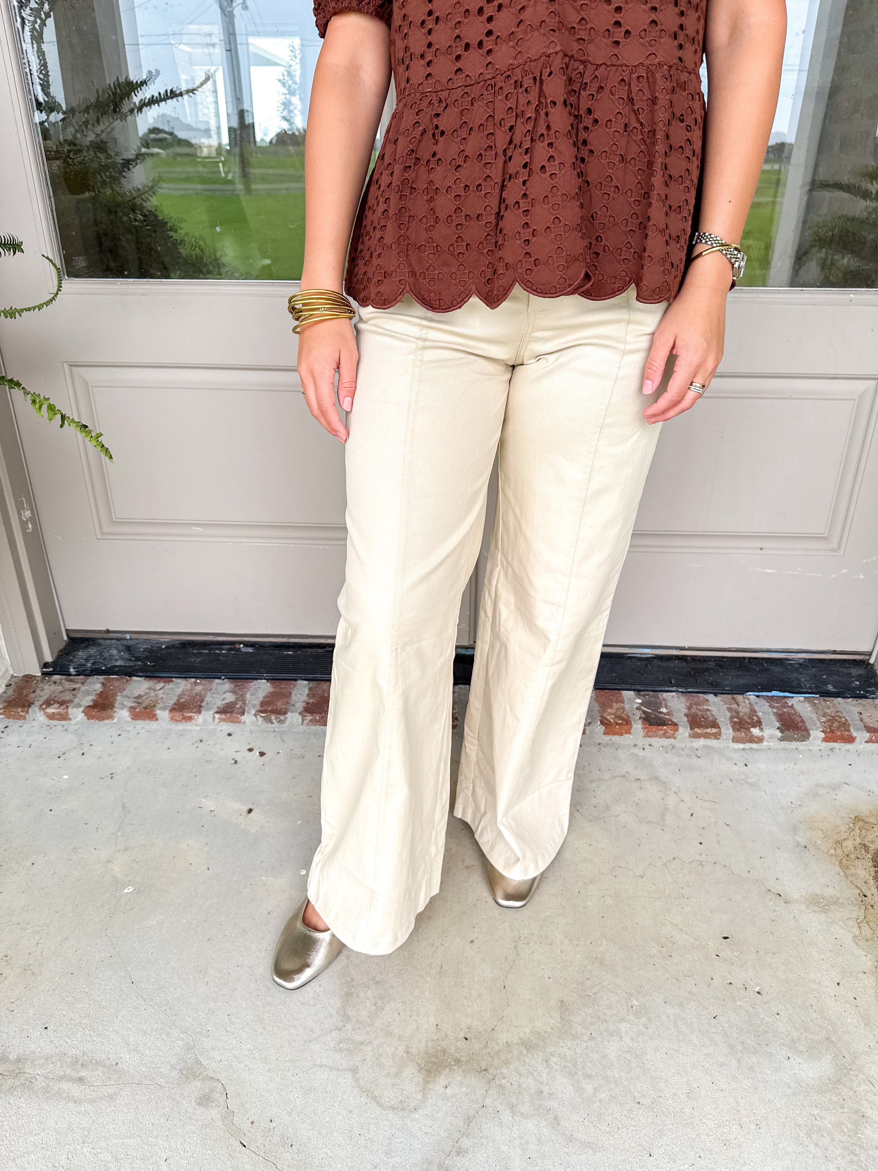 The High-Rise Wide Leg Trouser Cream