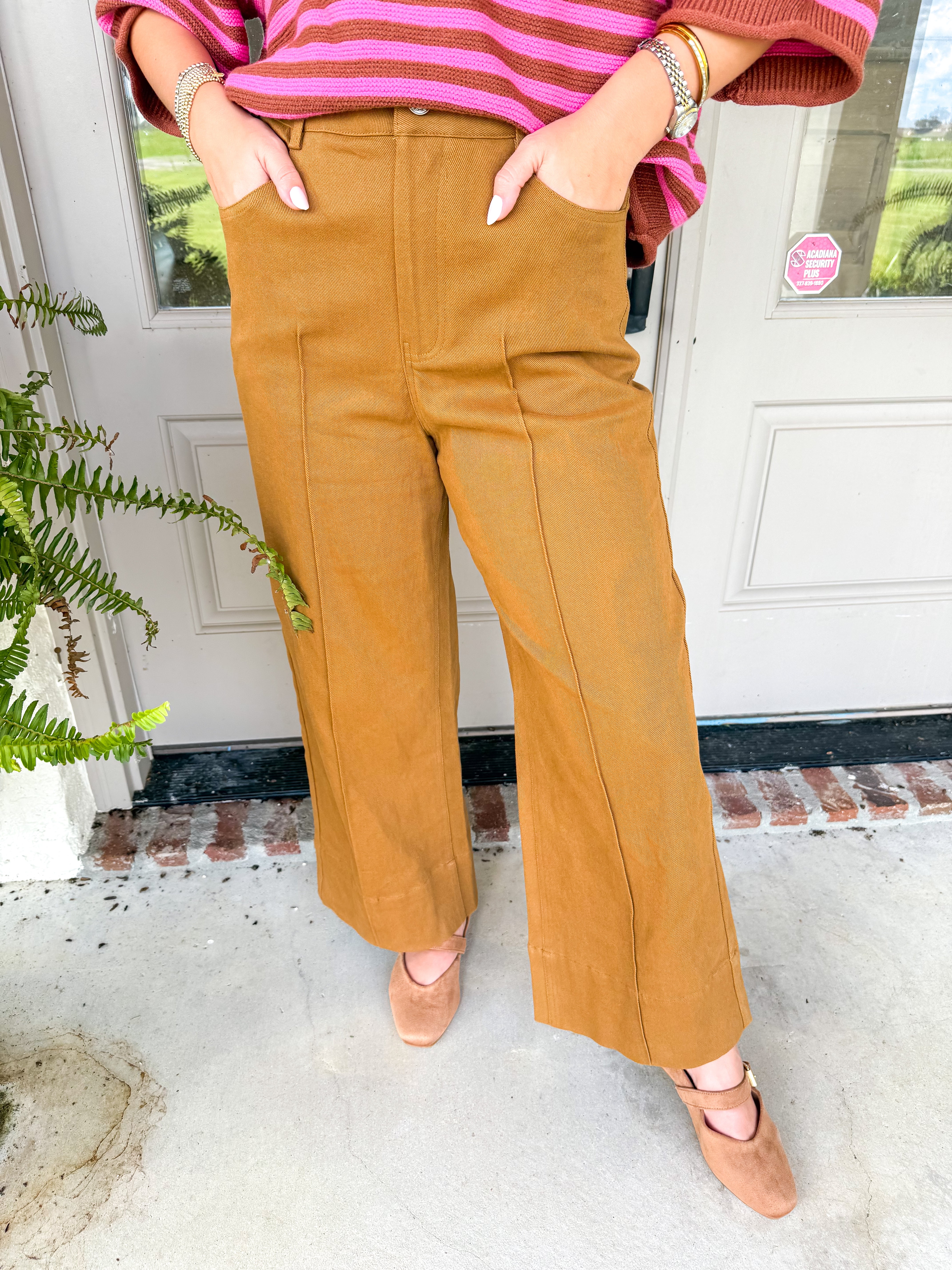 Camel Street Wide Leg Pants
