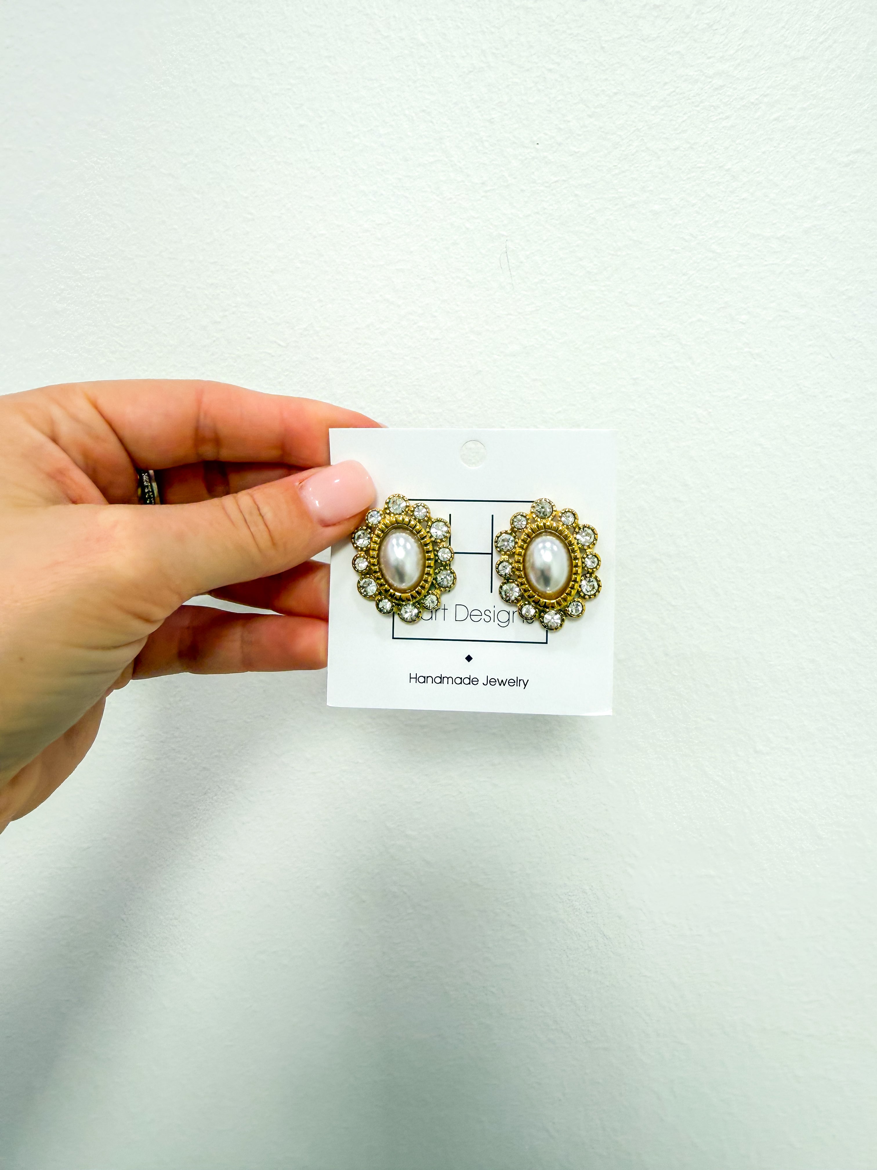 Pearl Gemstone Gold Studs