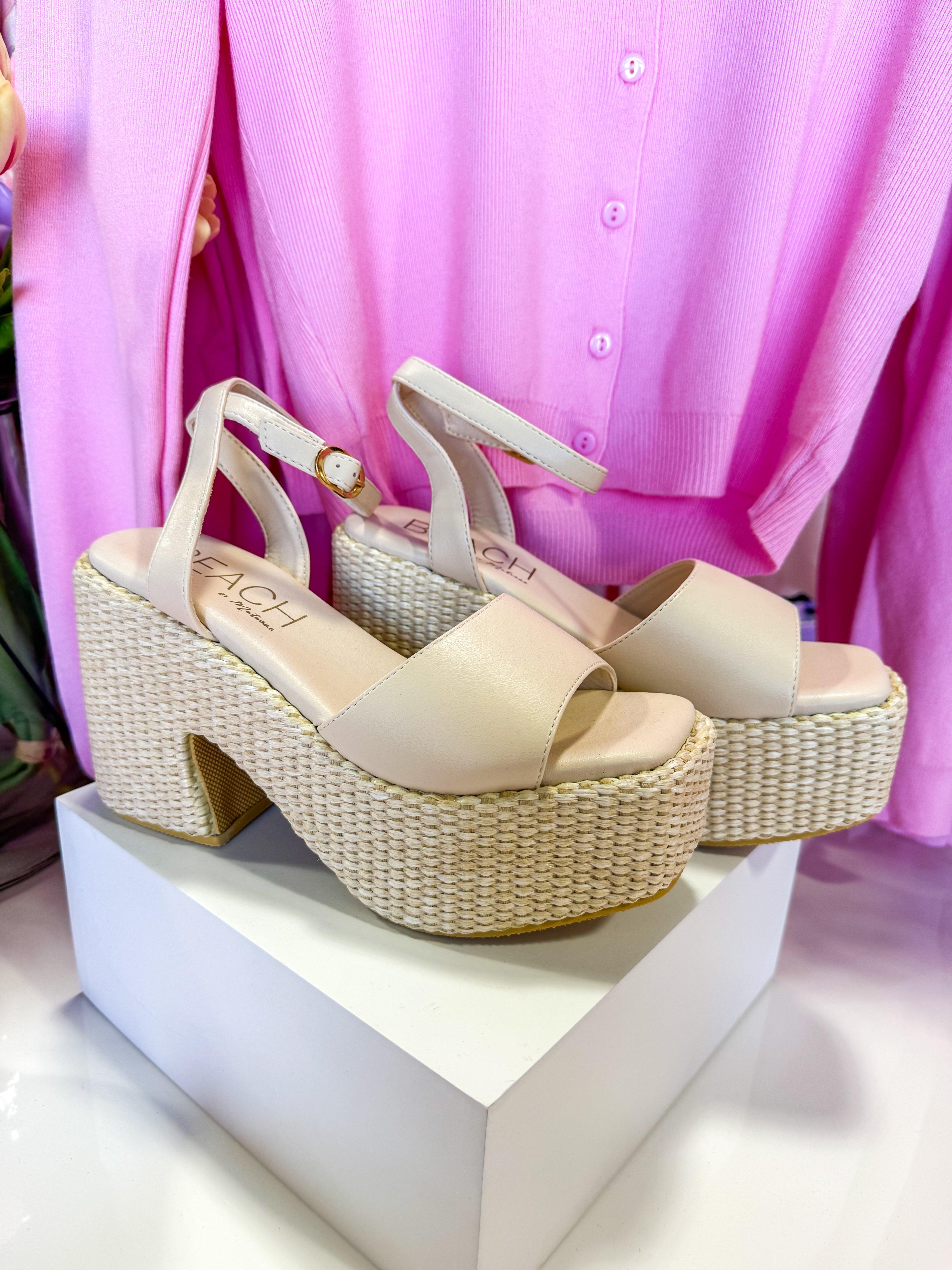 Arden Ivory Platform