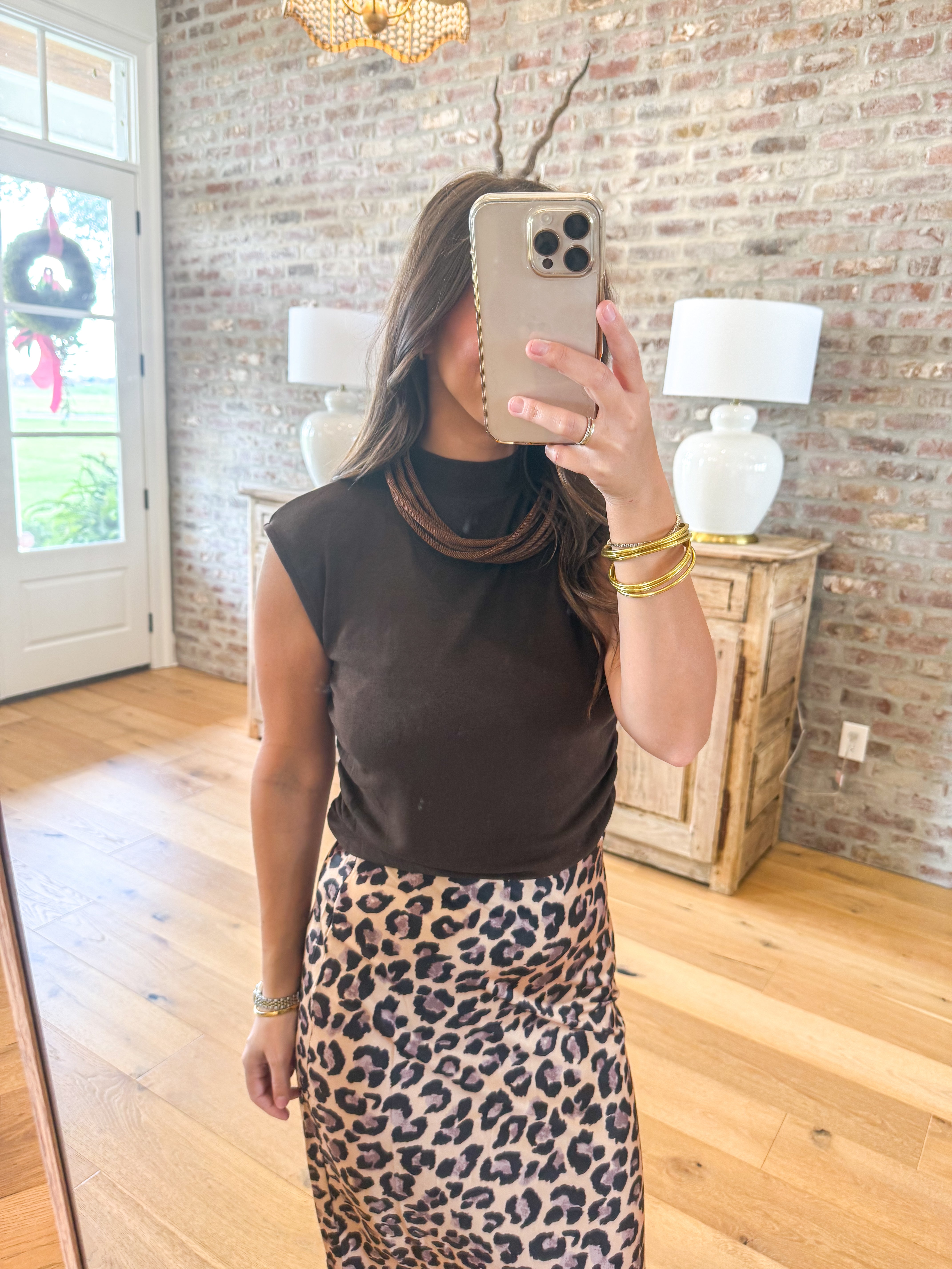 Sweetie Mock Neck Tank Oak