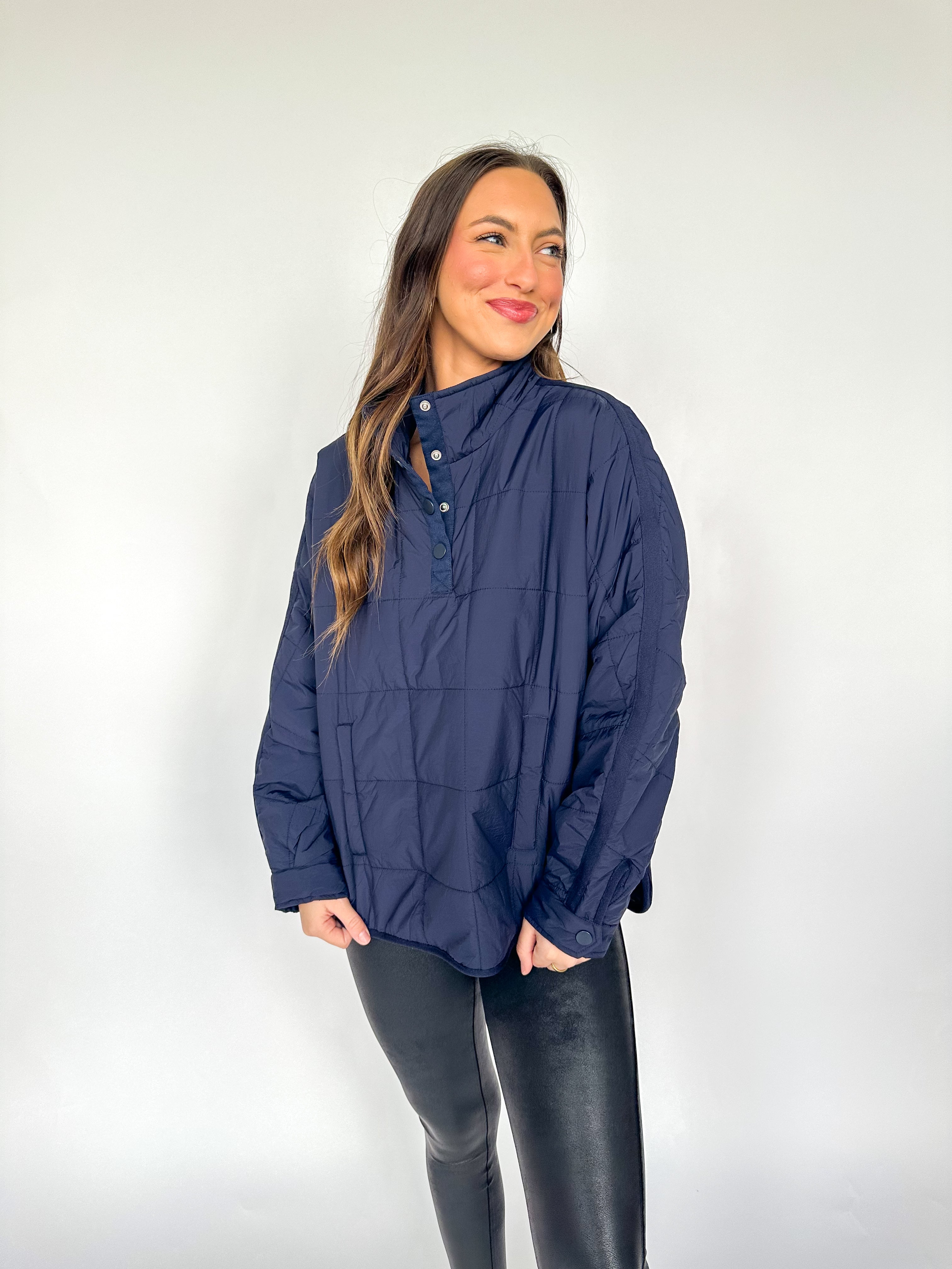 Emma Lightweight Puff Pullover Navy