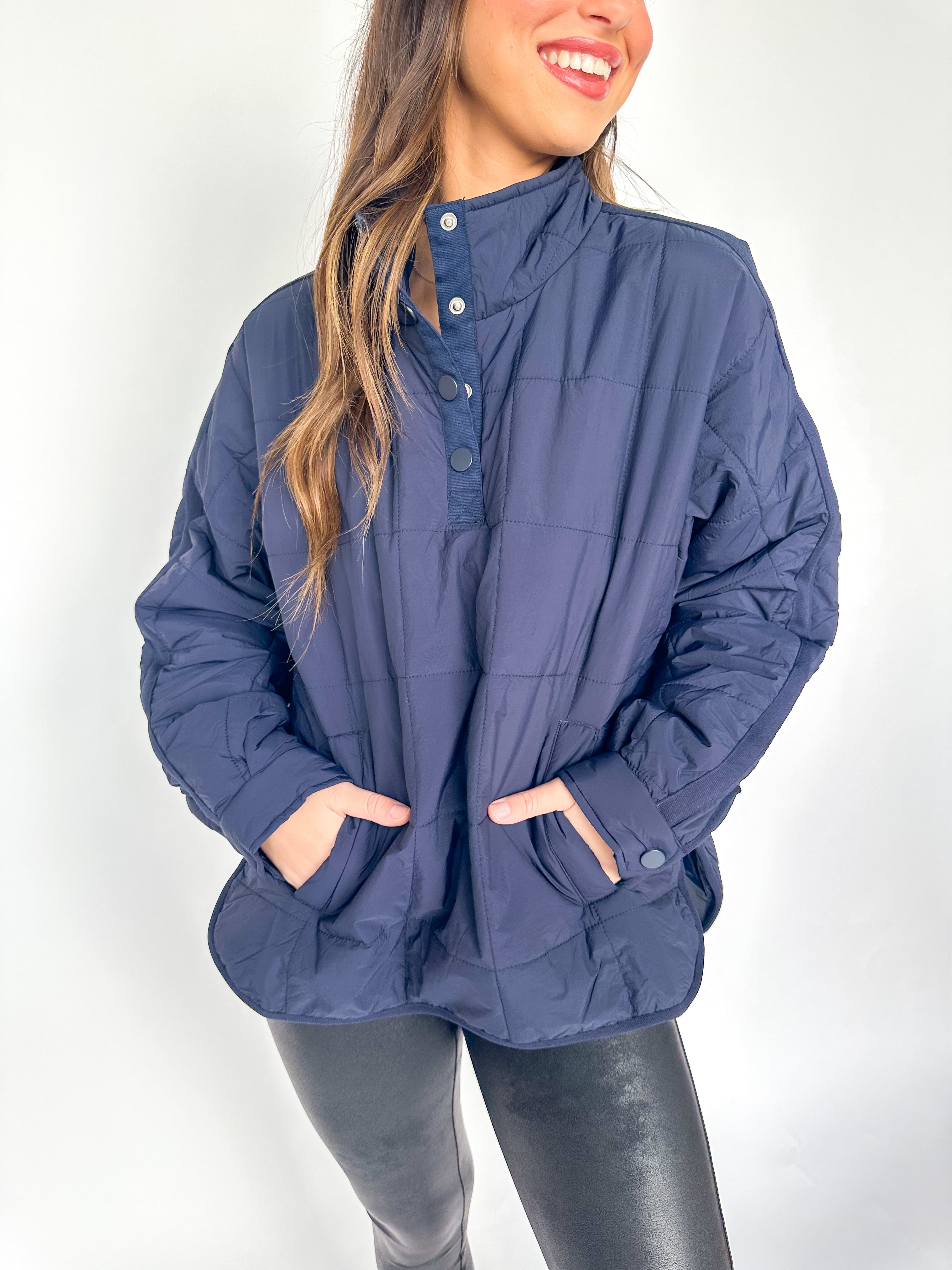 Emma Lightweight Puff Pullover Navy