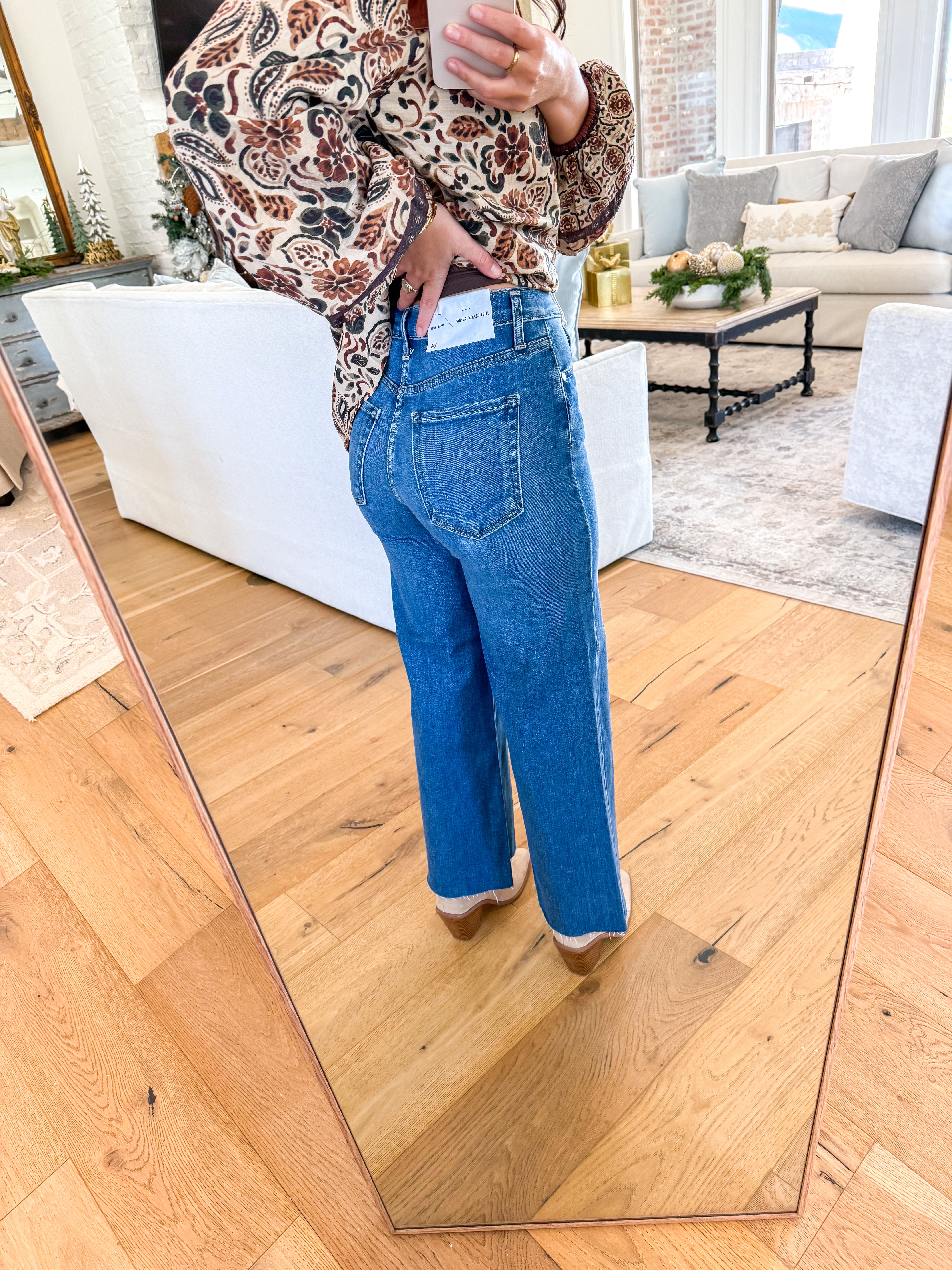 Medium Wash Scissor Cut Wide Leg Jeans