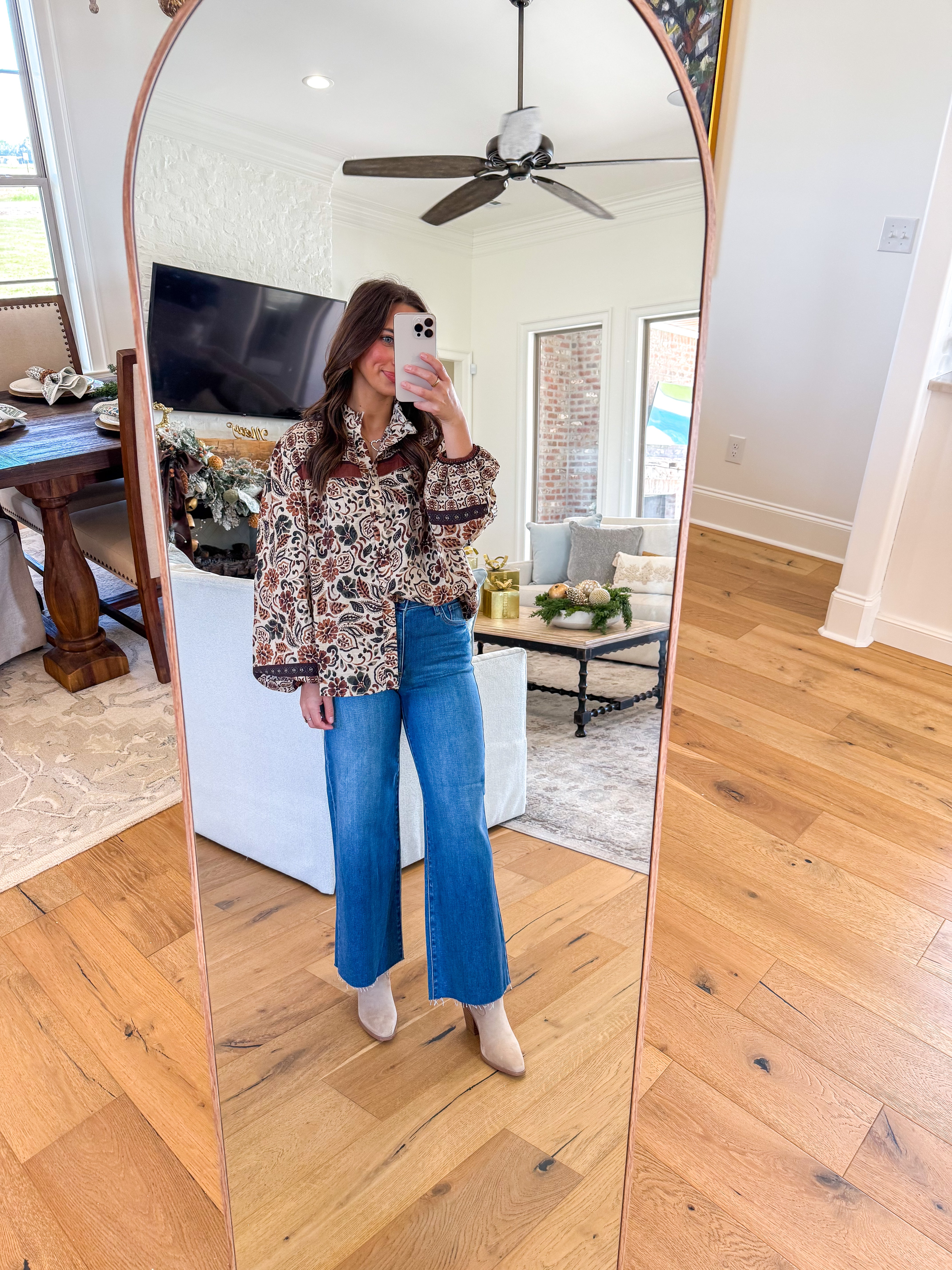 Medium Wash Scissor Cut Wide Leg Jeans