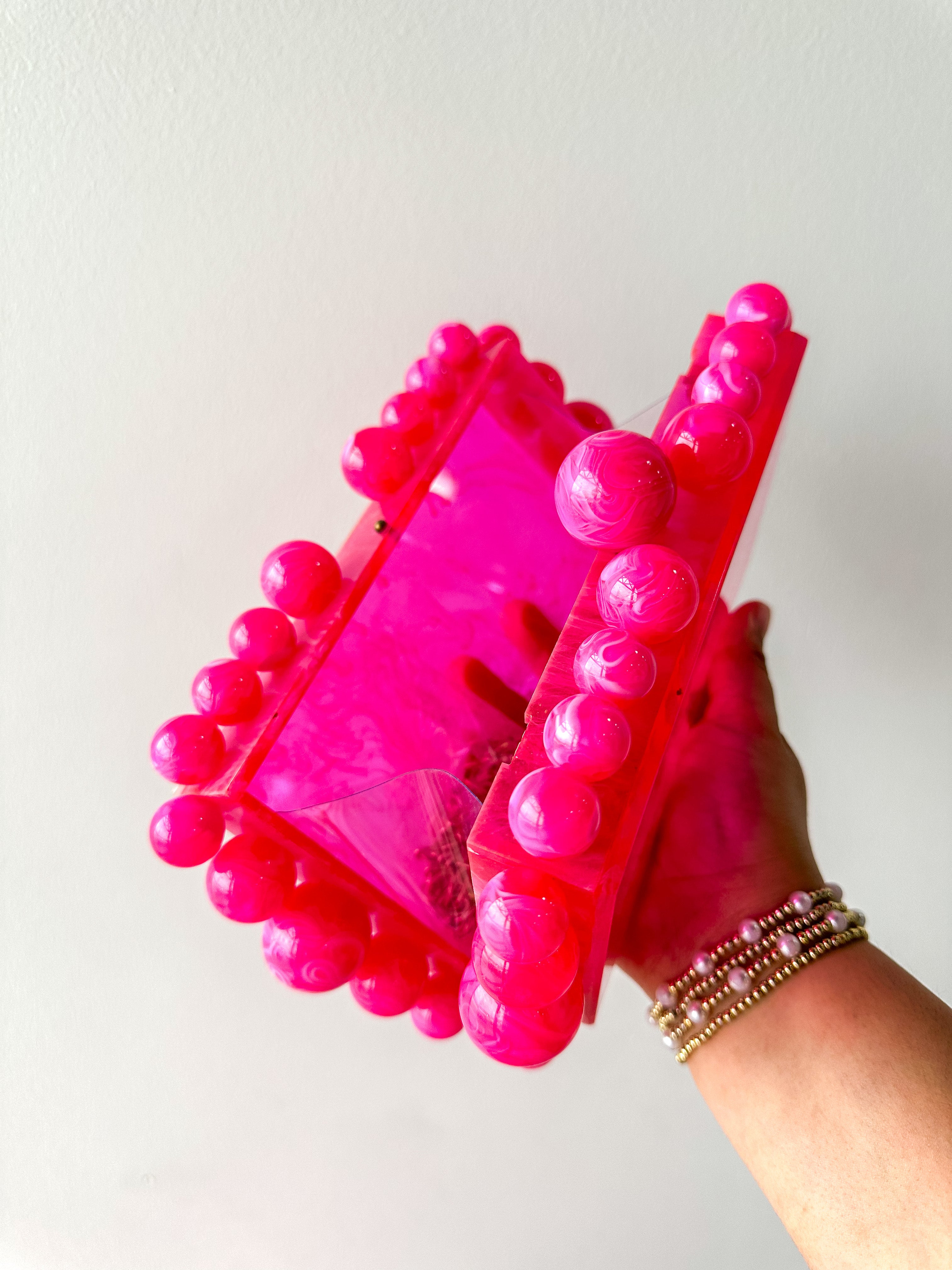 Cava Cluth Hot Pink