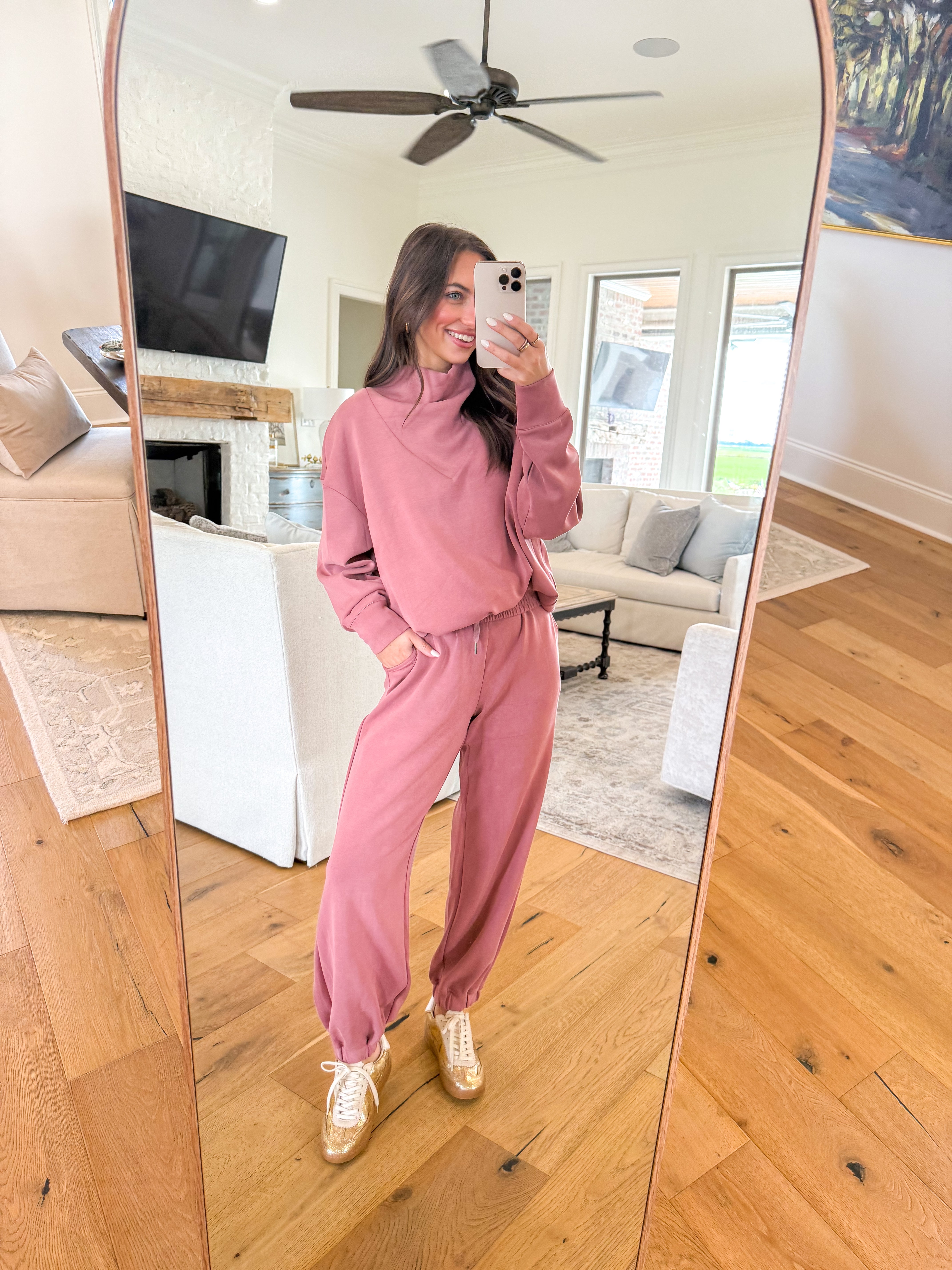 Cozy Cove Rose Lounge Set