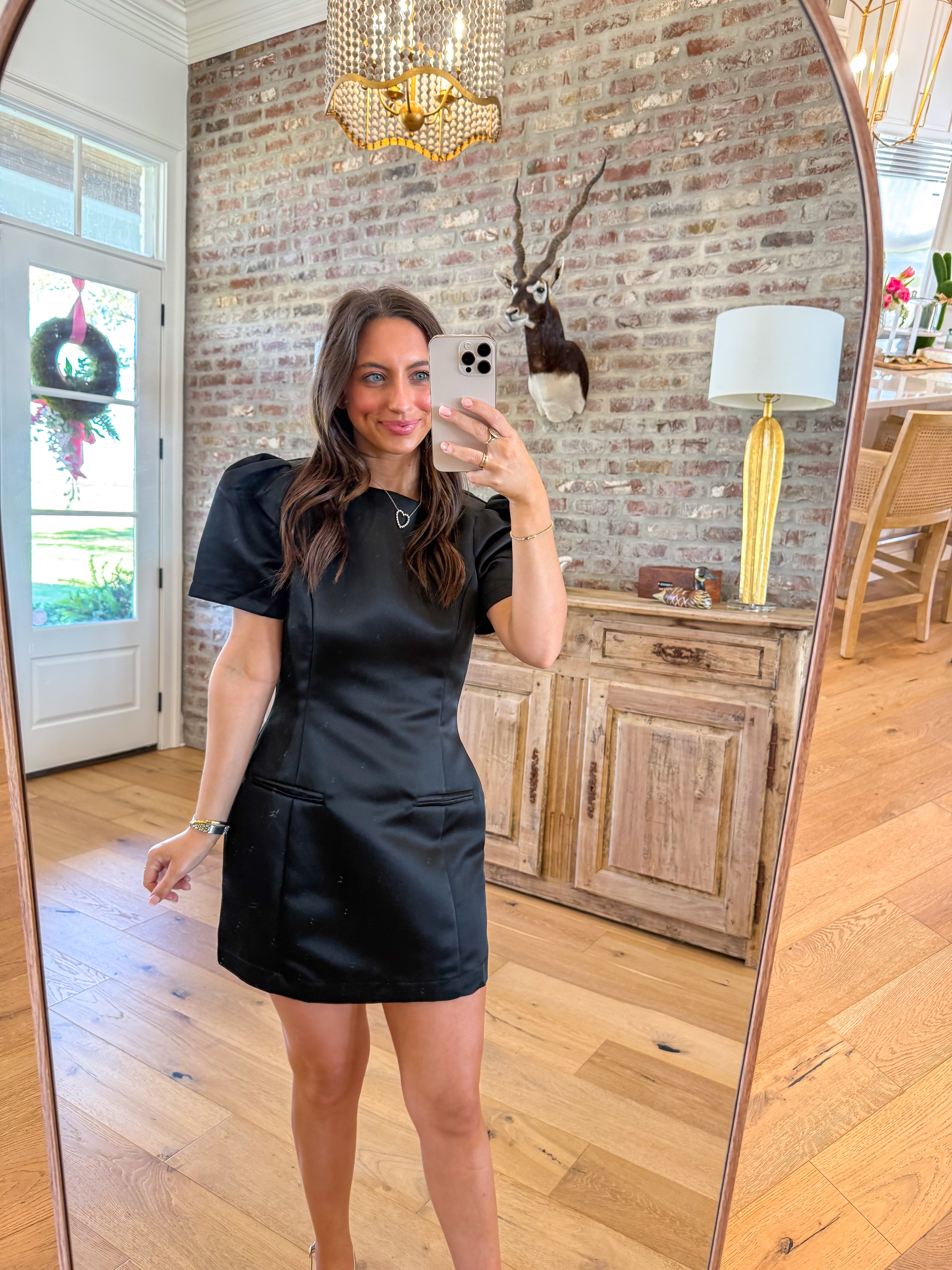 Elegant Black Puff Sleeve Mini