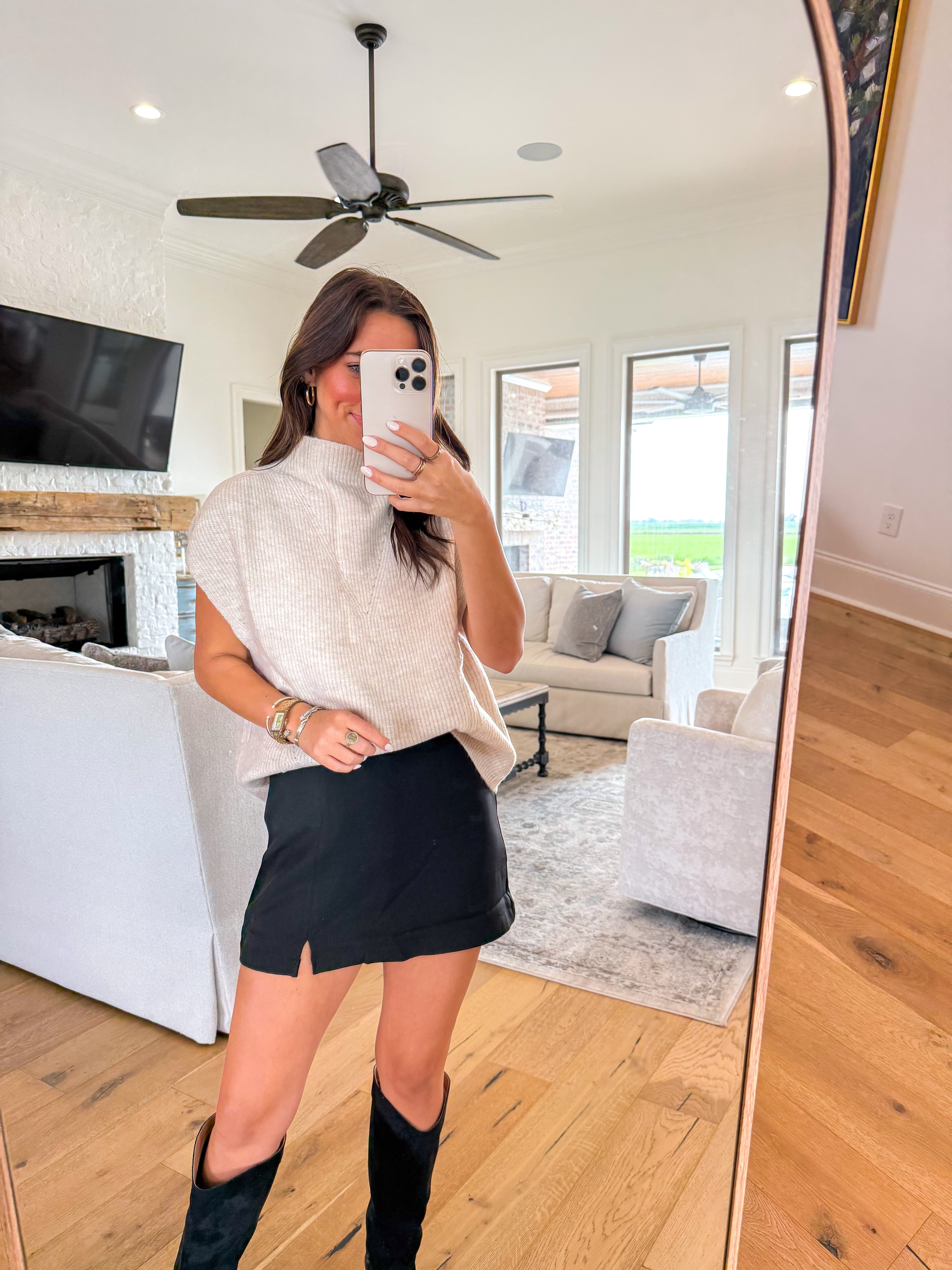 Lila Black Mini Skirt