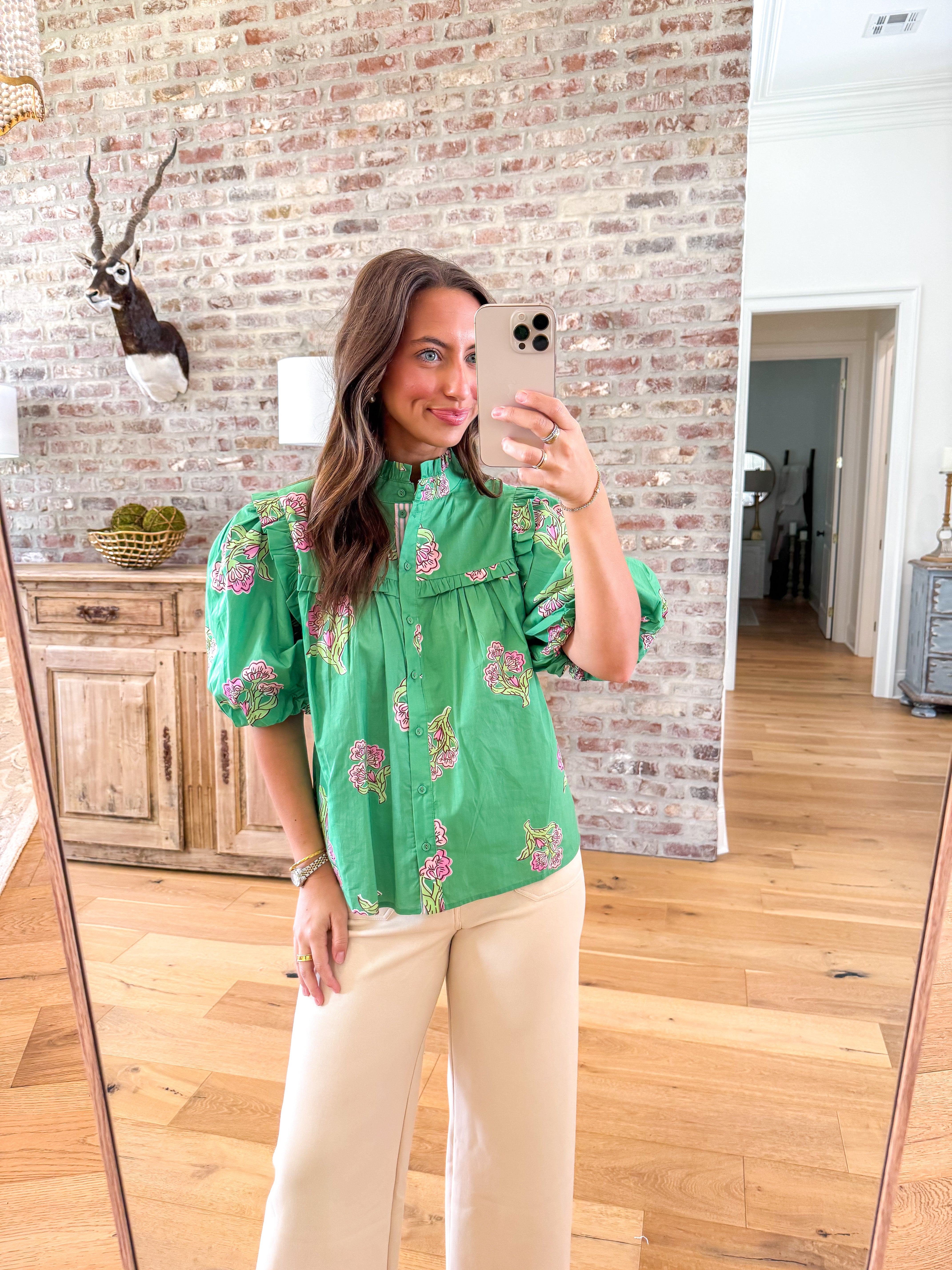 Kelly Green Floral Puff Sleeve Top